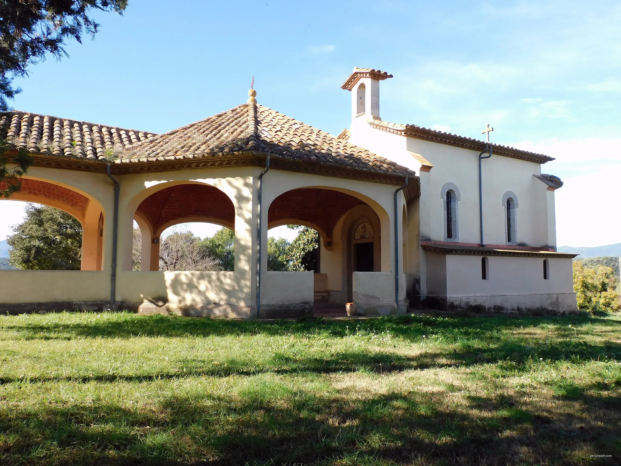 Capella de Santa Anna (Bescanó) | Autor: Josep Maria Viñolas Esteva | Licencja: CC BY 4.0 | Źródło: Wikimedia Commons