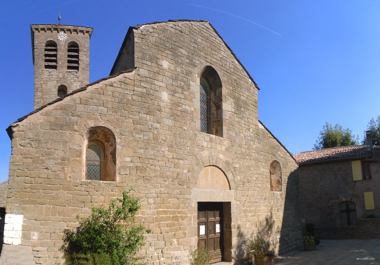 Église Saint-Martin à Escales | Autor: ArnoLagrange | Licencja: CC BY-SA 3.0 | Źródło: Wikimedia Commons