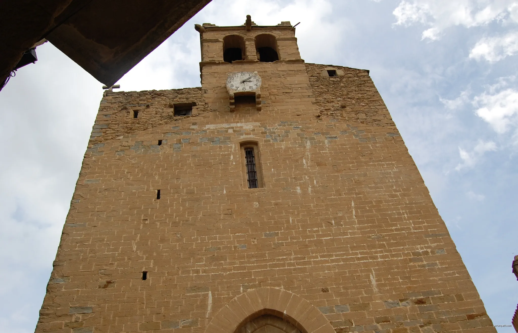 Església de Sant Esteve (Madremanya) | Autor: Carlos Pino Andújar | Licencja: CC BY-SA 3.0 | Źródło: Wikimedia Commons