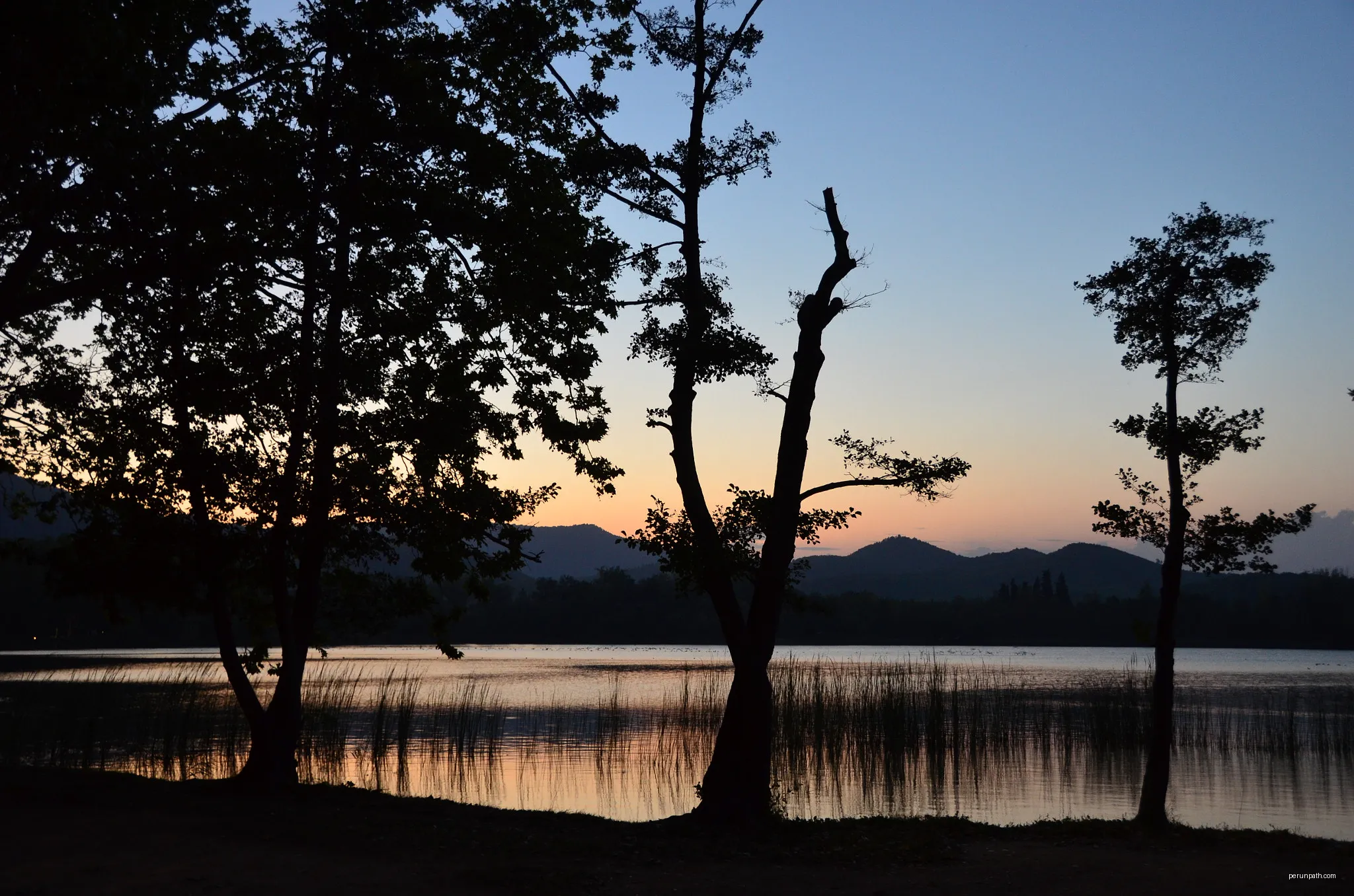 500px provided description: Estany 1 [] | Autor: Angel Valles | Licencja: CC BY 3.0 | Źródło: Wikimedia Commons