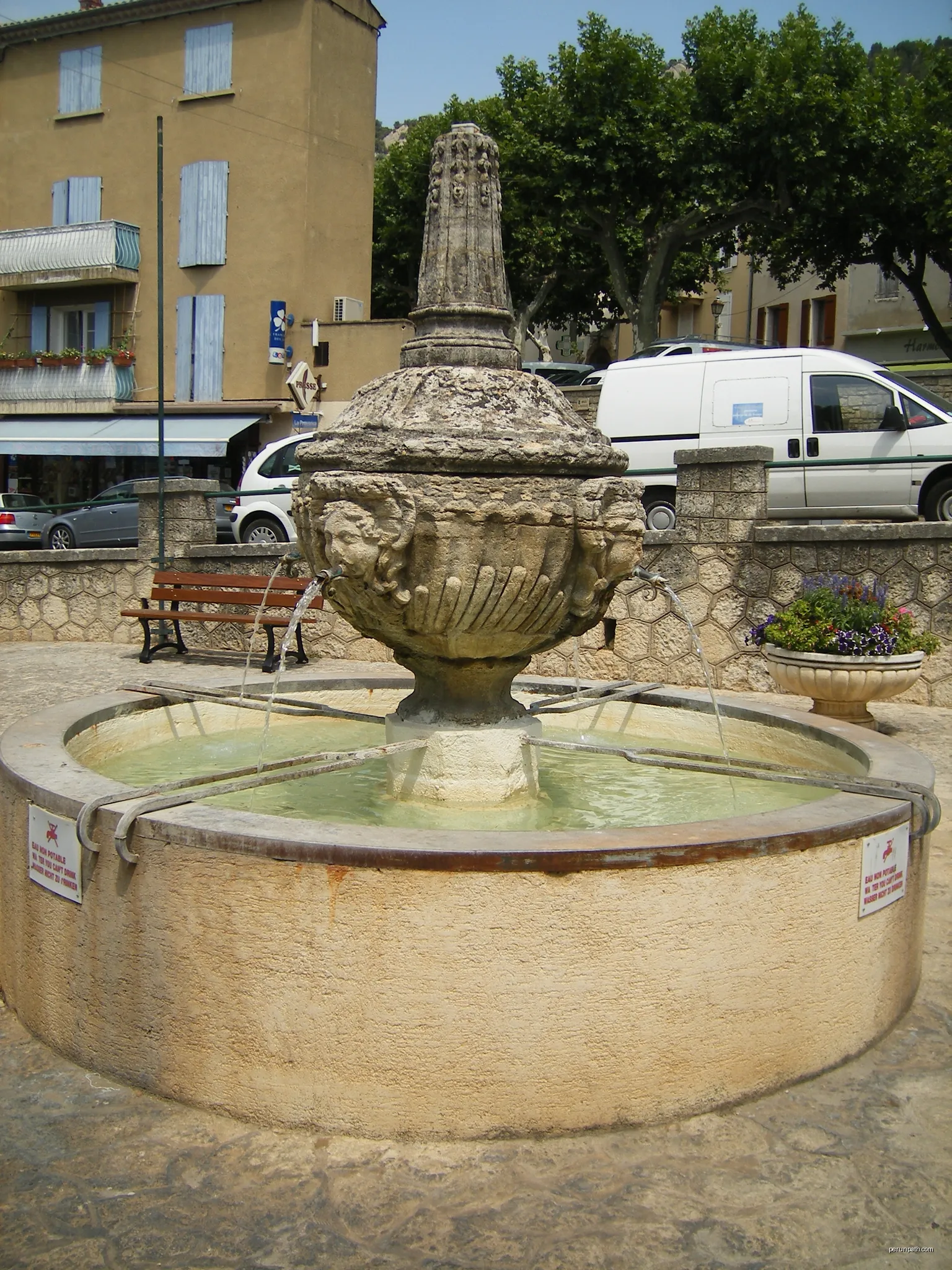 Tour des Côtes-du-Rhône à vélo (variante liaison Est Beaumes de Venise-Vaison la Romaine)