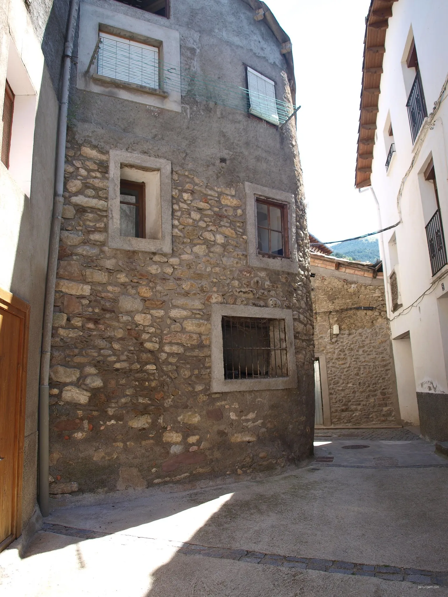Vilaller-Montanuy-Coll de la Forca-Vilaller