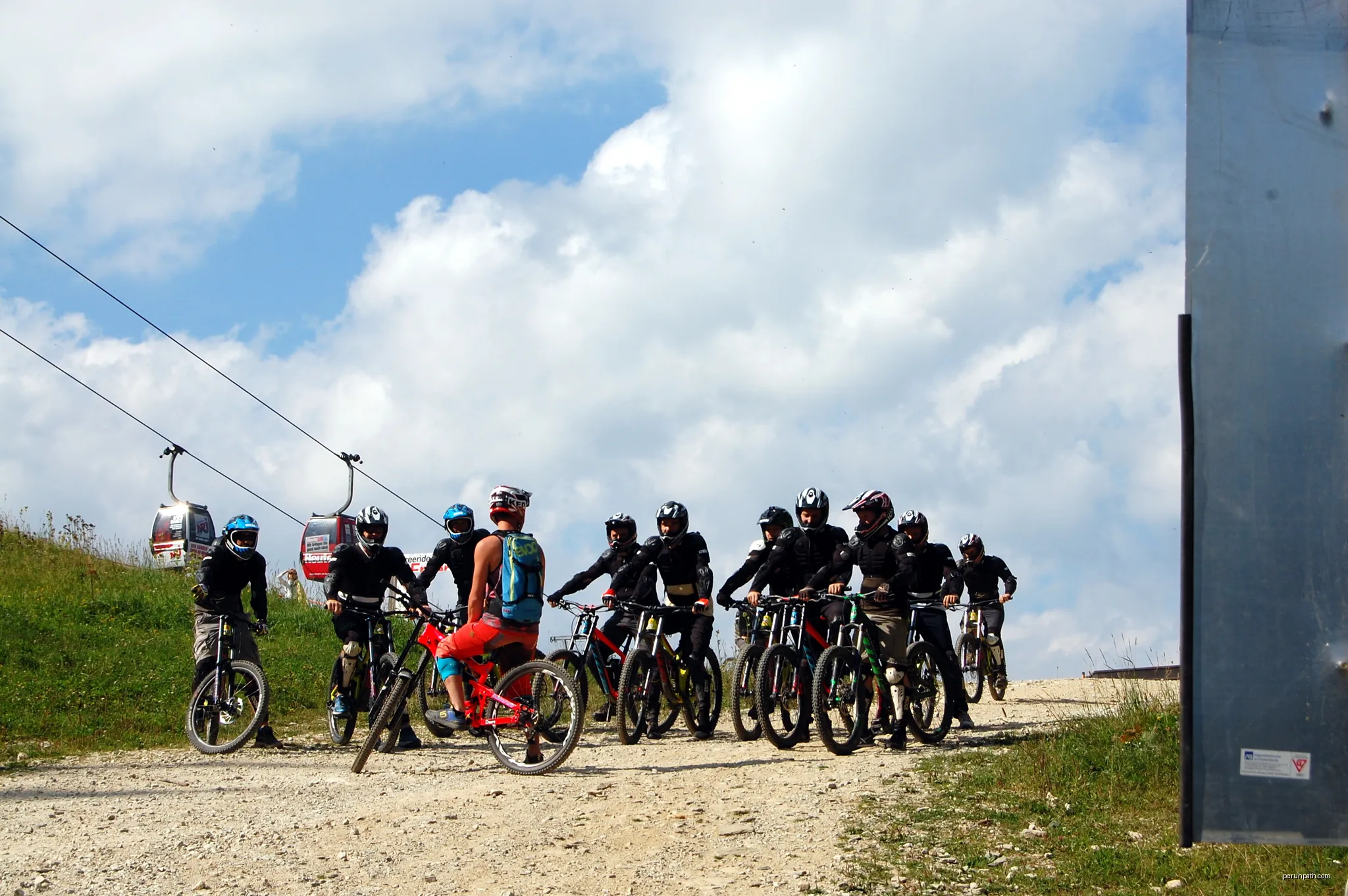 Freeride ganz einfach | Autor: Dadamischedk | Licencja: CC BY-SA 4.0 | Źródło: Wikimedia Commons