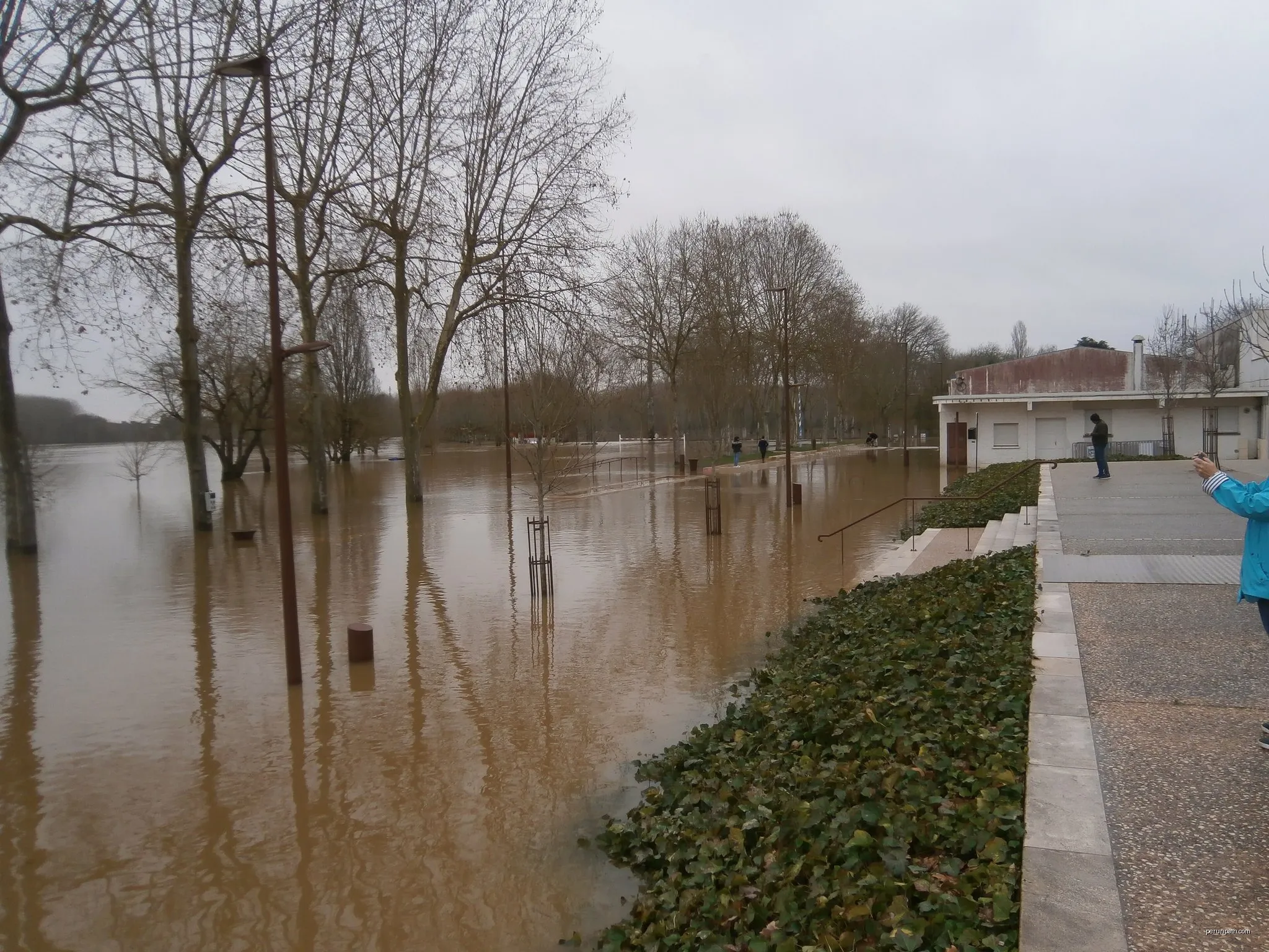 Les Gabares : circuit départemental