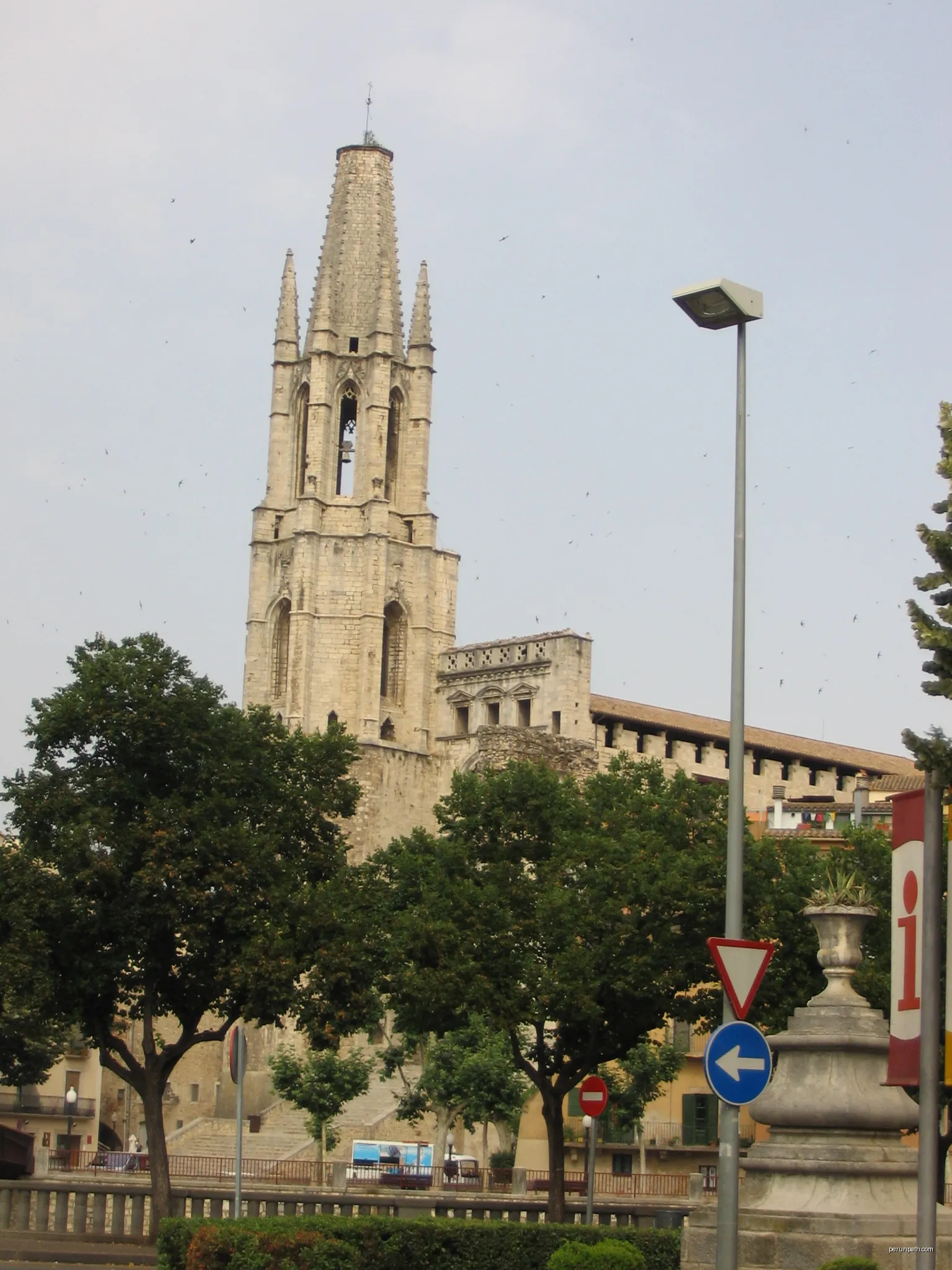 gerona | Autor: ernst andre | Licencja: CC BY-SA 3.0 | Źródło: Wikimedia Commons