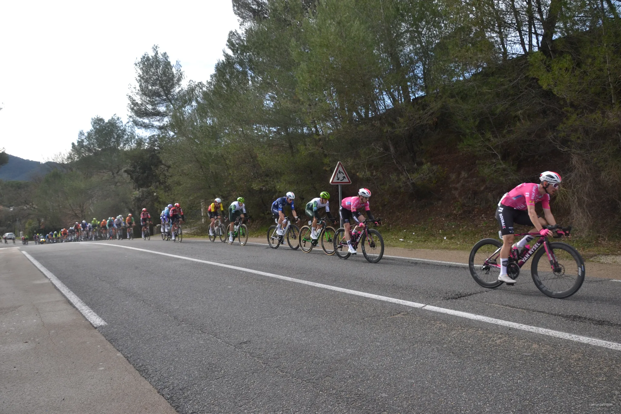Lors du passage à Gréasque de la course 2025 | Autor: Marianne Casamance | Licencja: CC BY-SA 4.0 | Źródło: Wikimedia Commons
