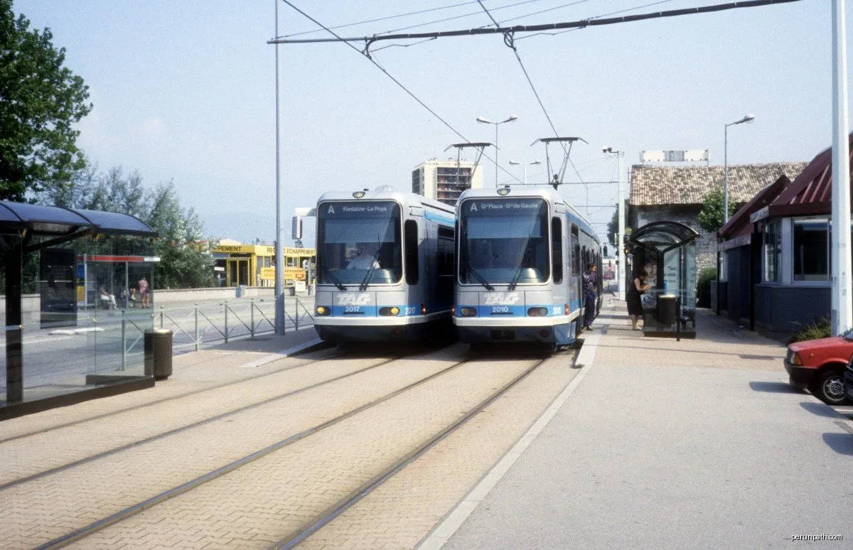 Sassenage Village