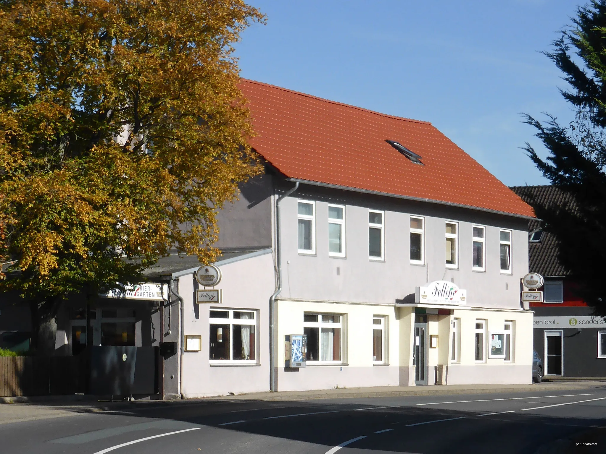 westlich Groß Schwülper Okerstraße (24) - Groß Schwülper Schloßstraße x Hauptstraße (13)