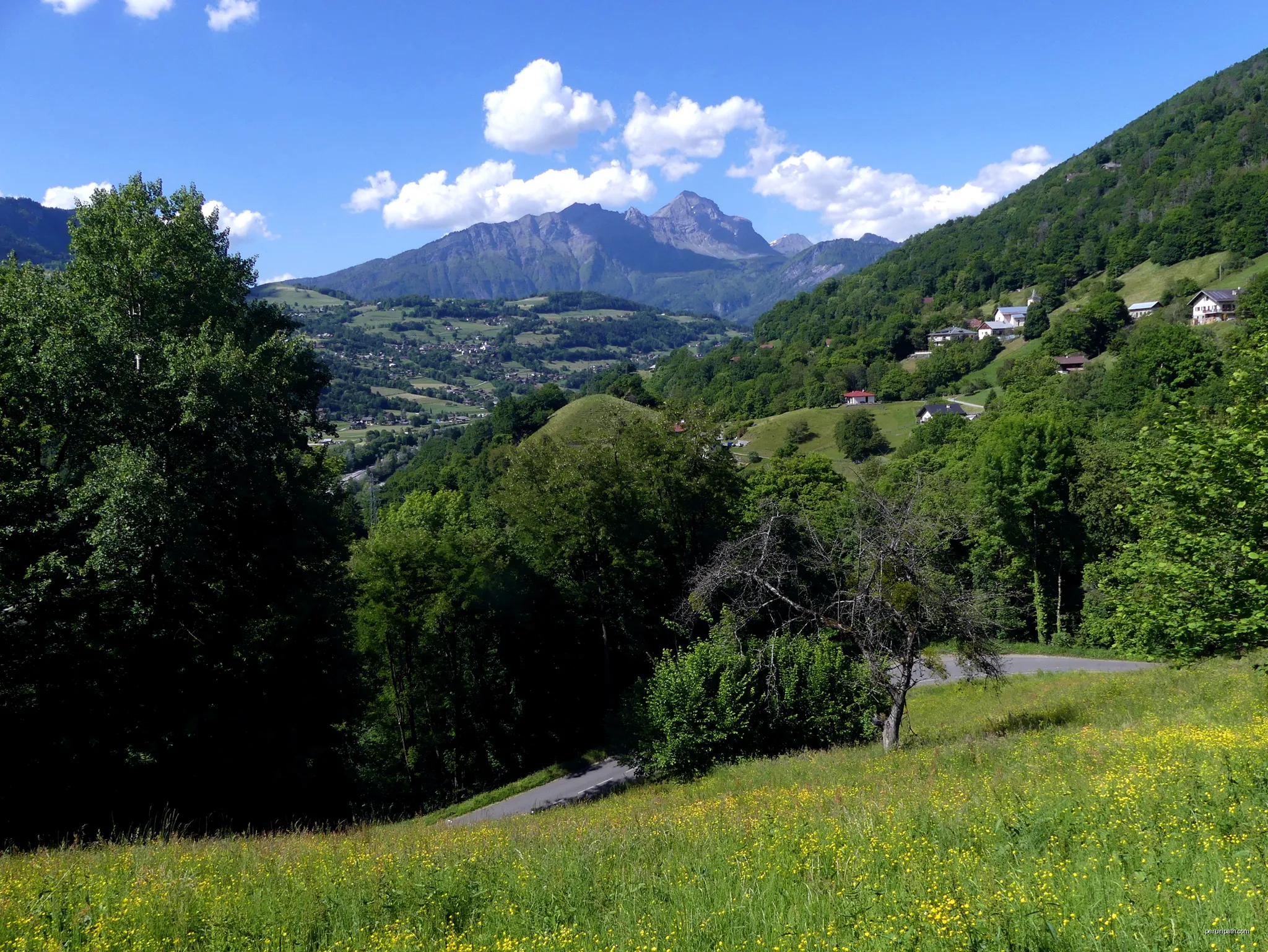 Tour de Césarches