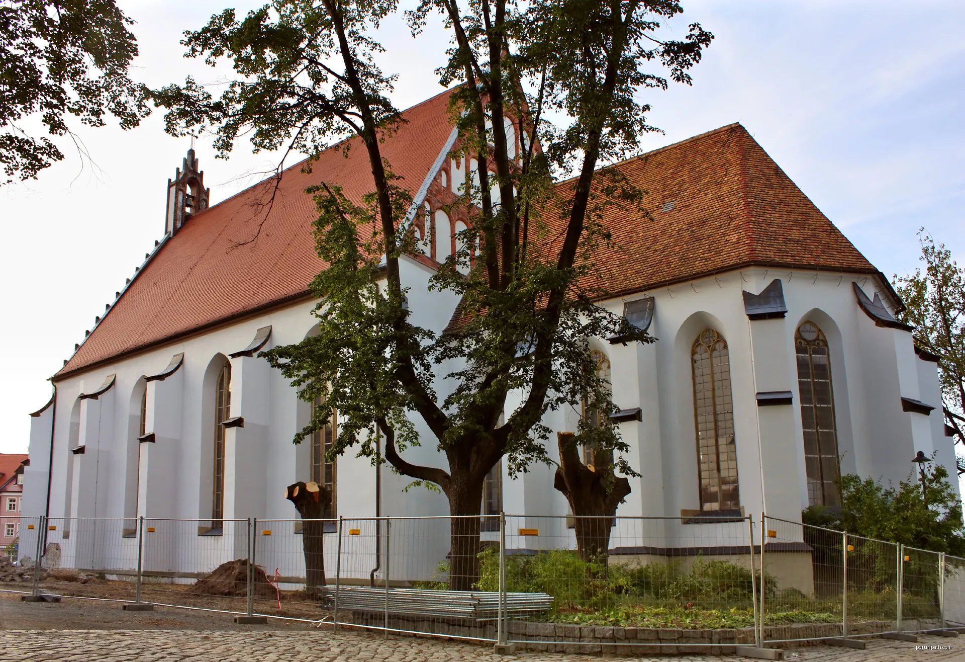 Church of St. Ann in Kamenz in the district Bautzen in Saxony, Germany. | Autor: TMg | Licencja: CC BY-SA 3.0 de | Źródło: Wikimedia Commons