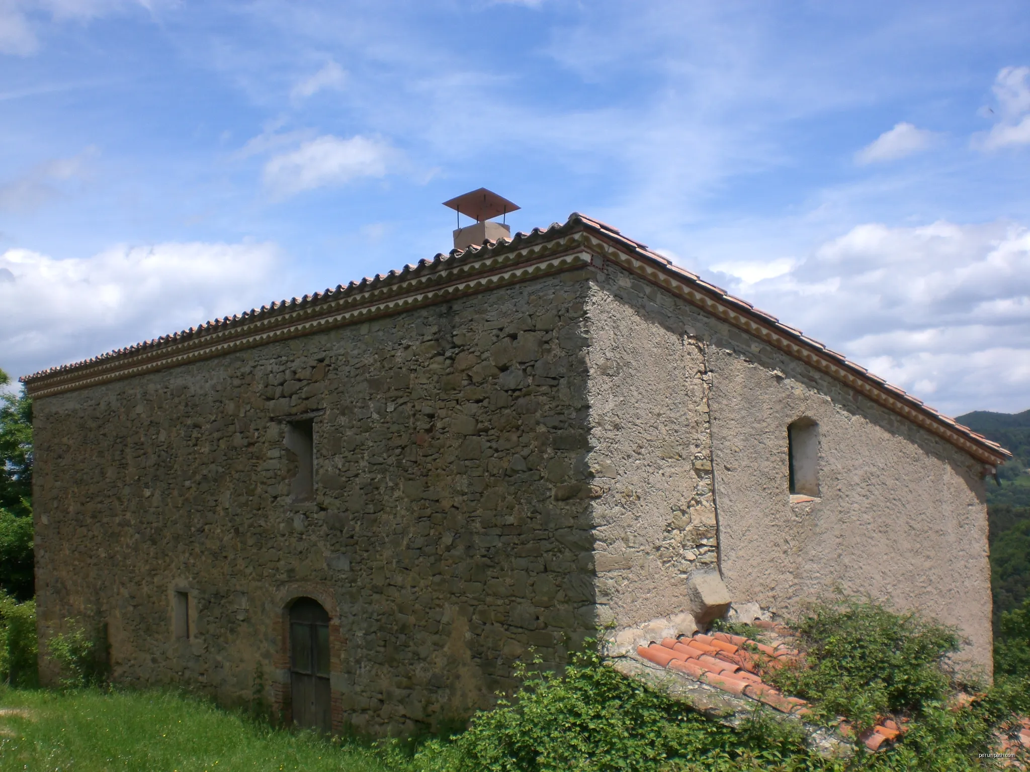 La Barraca, Vallfogona de Ripollès (juny 2012) | Autor: EliziR | Licencja: CC BY-SA 3.0 | Źródło: Wikimedia Commons