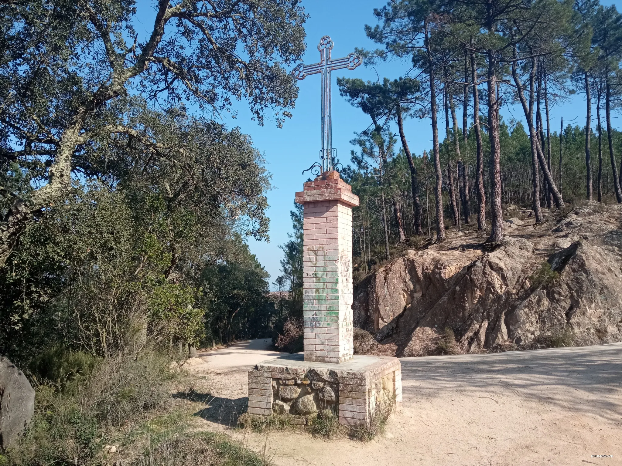 la Creu (Edifici històric de Santa Coloma de Farners) | Autor: Josepgesti | Licencja: CC BY-SA 4.0 | Źródło: Wikimedia Commons