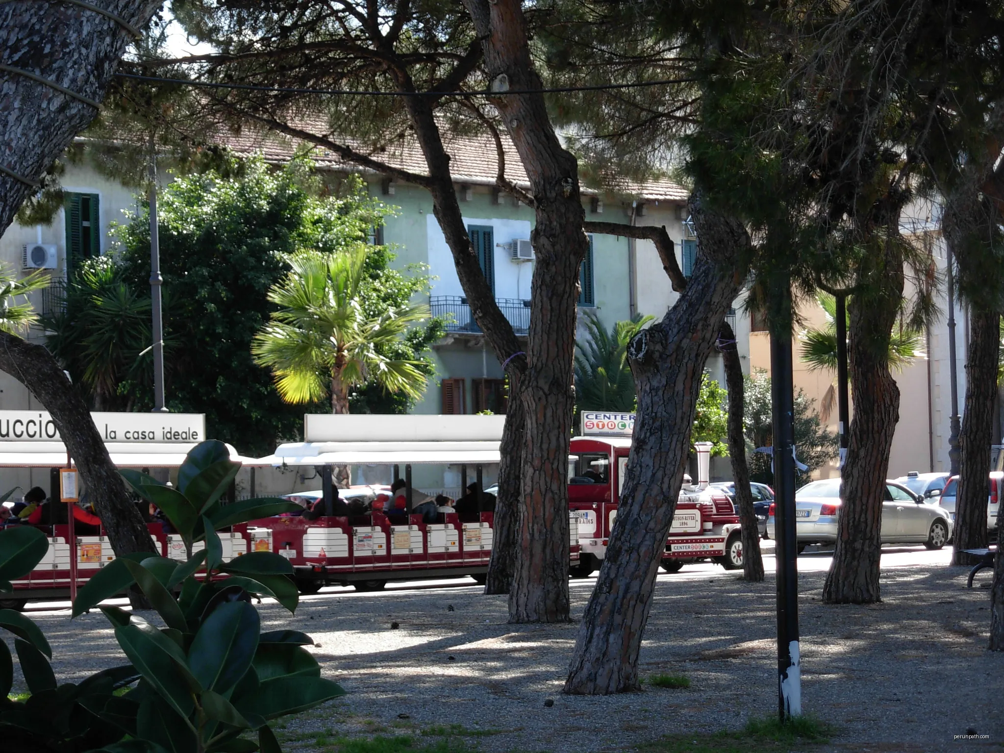 La Pineta | Autor: Salvatore Migliari | Licencja: CC BY 3.0 | Źródło: Wikimedia Commons