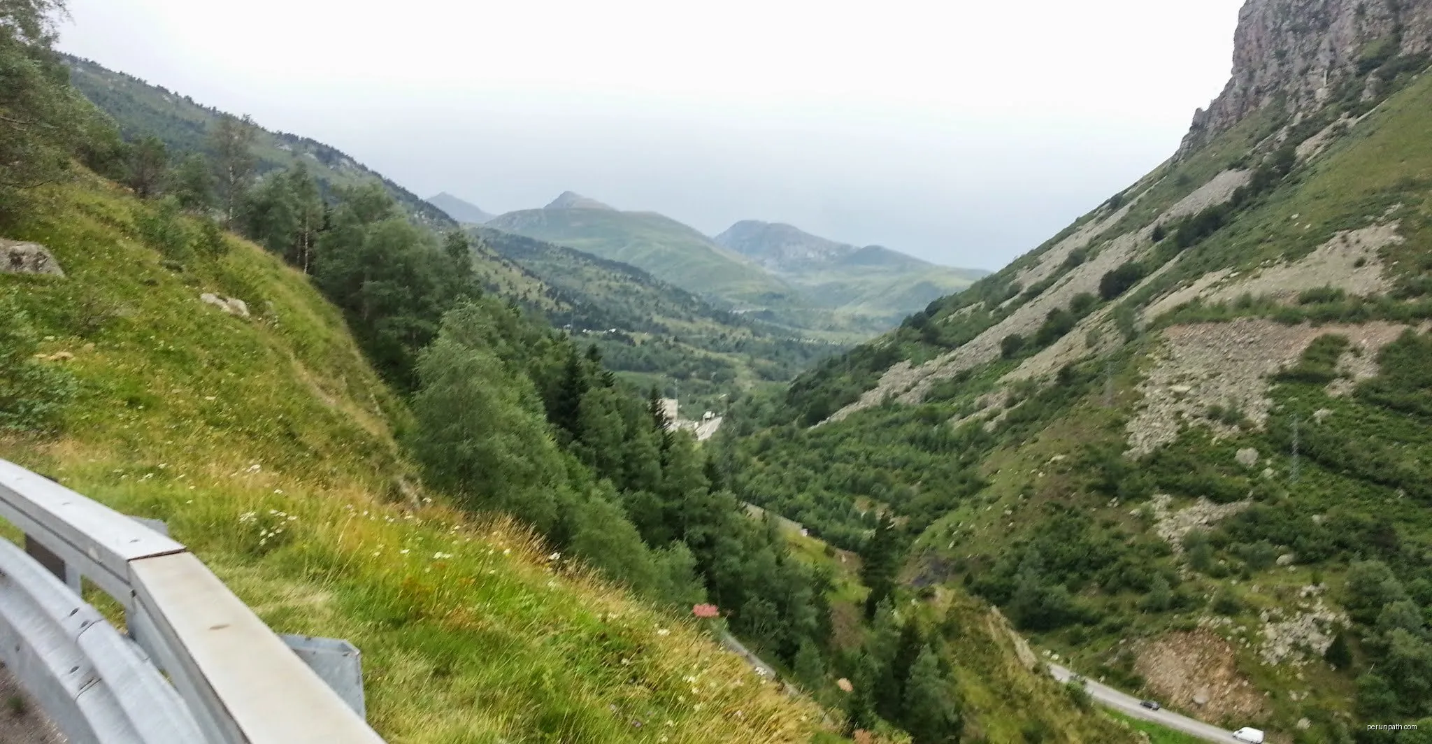 Chemin des Cascades