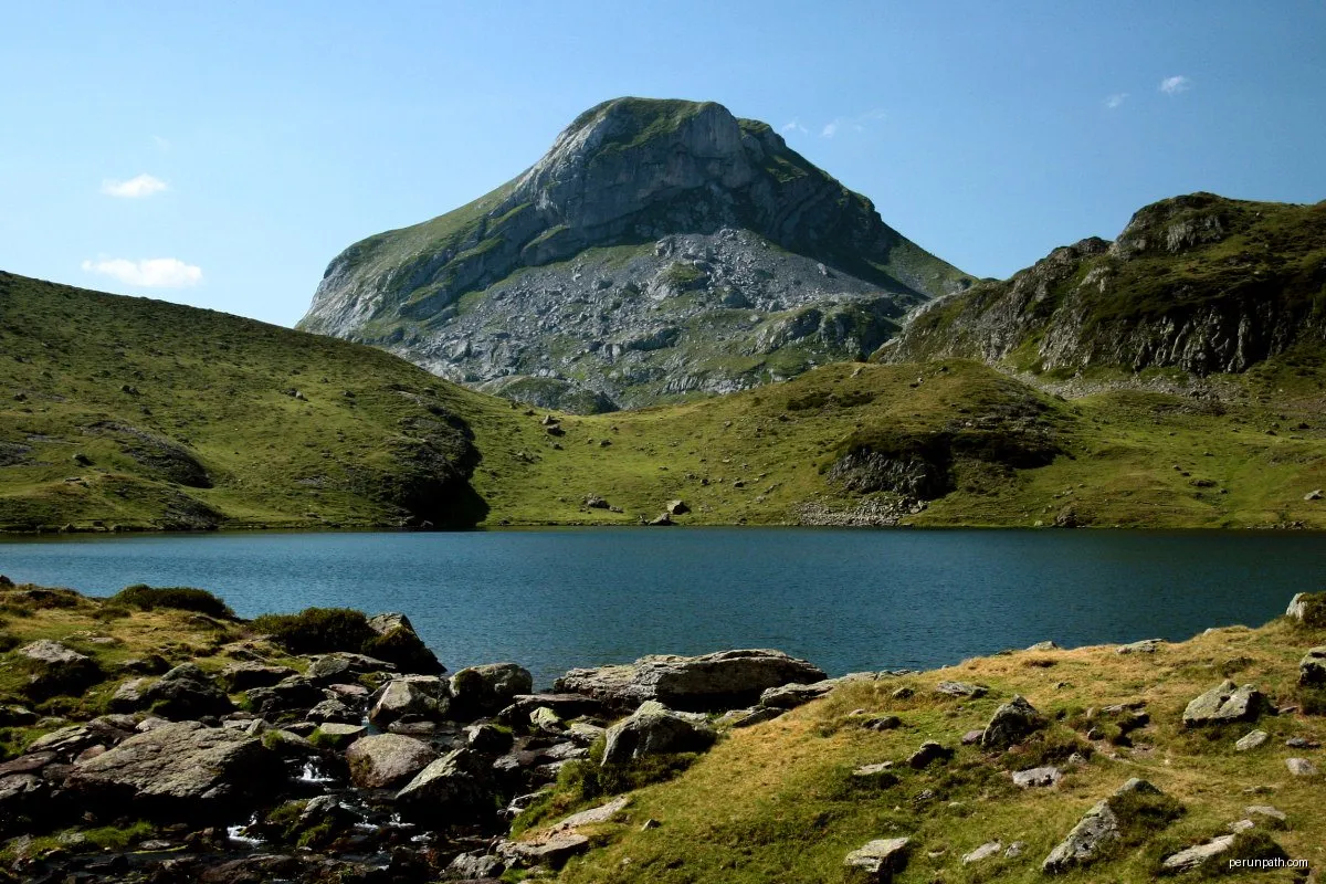 Sentier du Tour des Lacs d'Ayous PNP