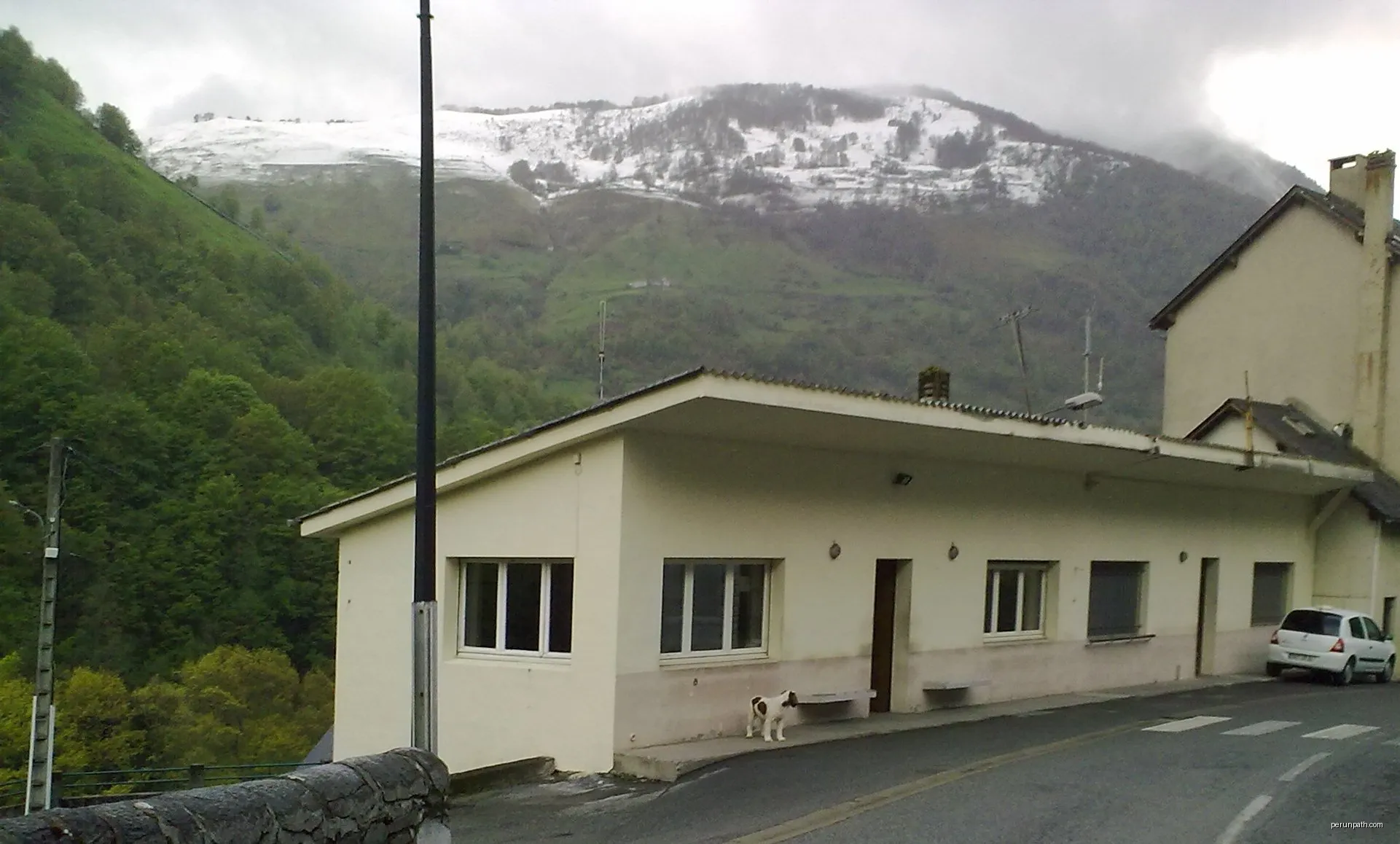 Sentier d'Urdos au Refuge de Larry PNP