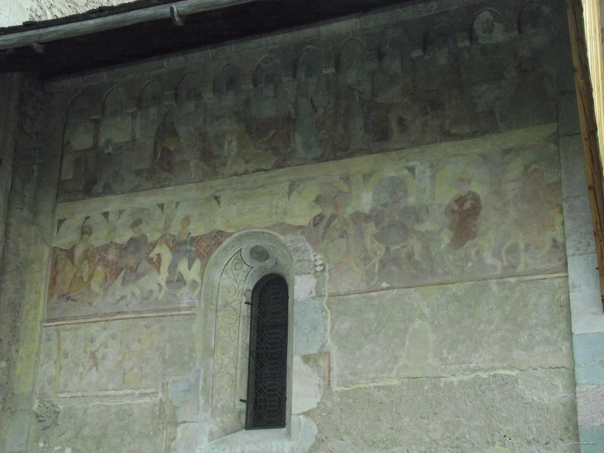 L'Argentiere-la-Bessee. Eglise St. Apollinaire. Fresque | Autor: Silver | Licencja: CC BY 3.0 | Źródło: Wikimedia Commons
