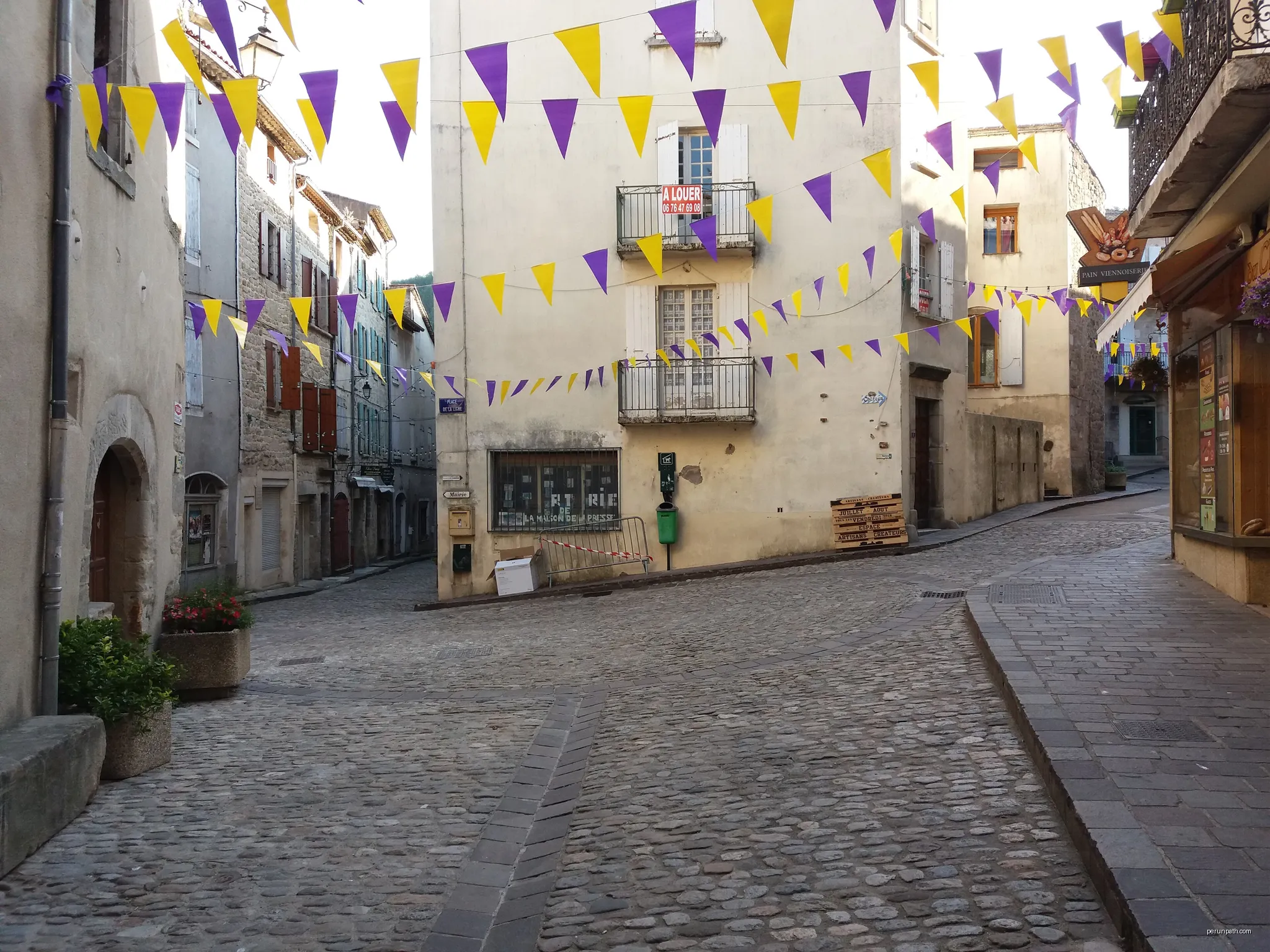 Place de la Ligne - Le Bédéret