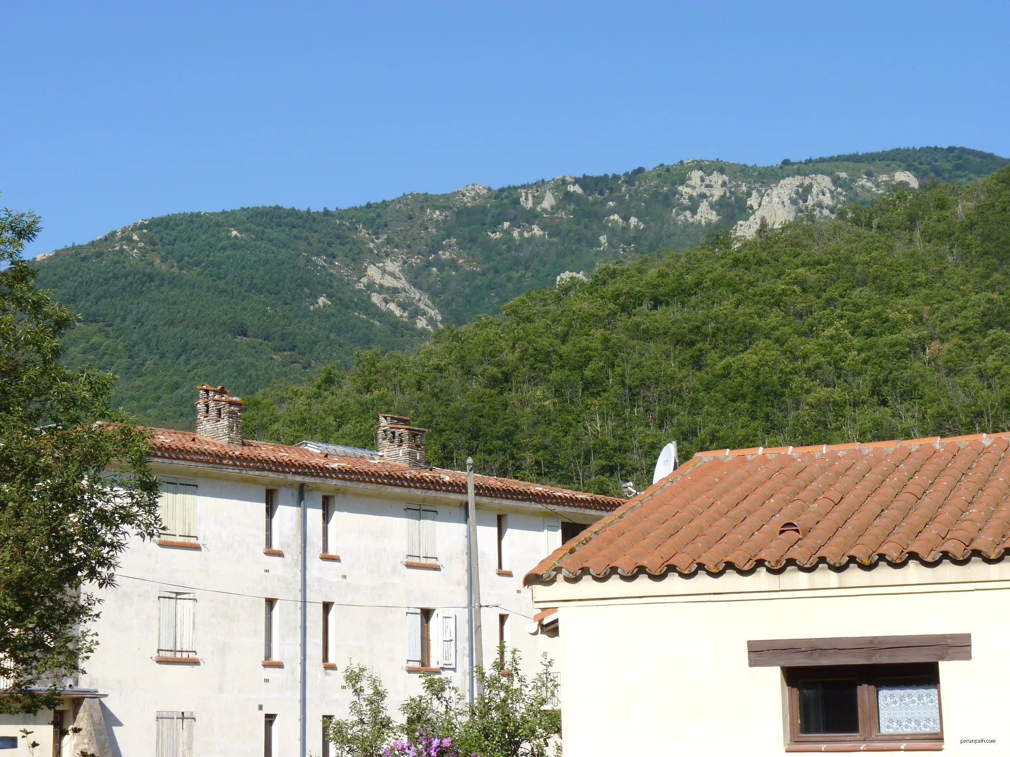 Las Illas (Pyrénées-Orientales, Languedoc Roussillon, France) | Autor: Bertrand GRONDIN  → (Talk) | Licencja: CC BY-SA 3.0 | Źródło: Wikimedia Commons