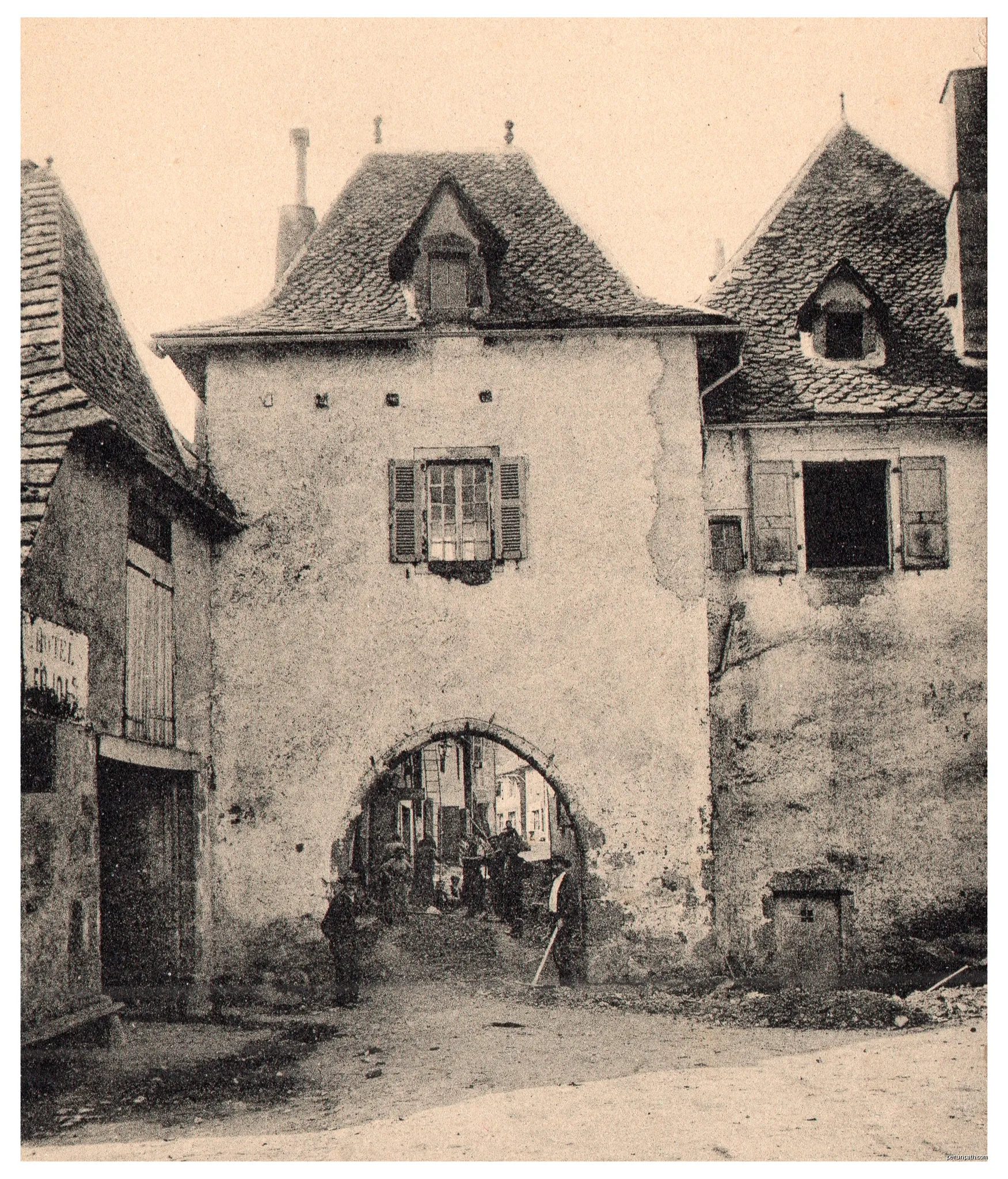 MCVL7N : Montsalvy - Cassaniouze