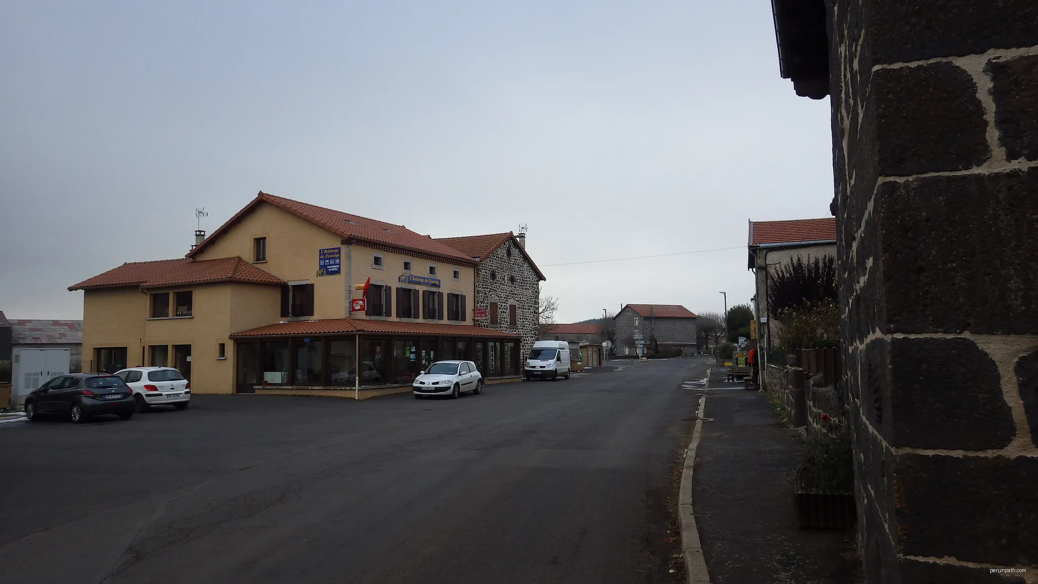 Le village du Bouchet Saint Nicolas, en Haute-Loire | Autor: TouN | Licencja: CC BY-SA 4.0 | Źródło: Wikimedia Commons