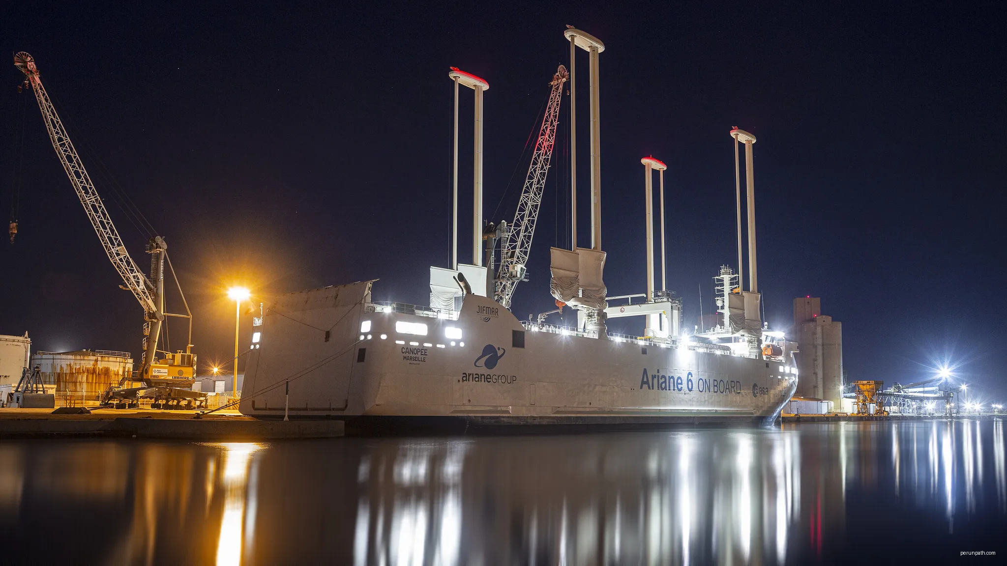 Escale à Port-la Nouvelle avant de rejoindre kourou | Autor: maxime raynal from France | Licencja: CC BY 2.0 | Źródło: Wikimedia Commons
