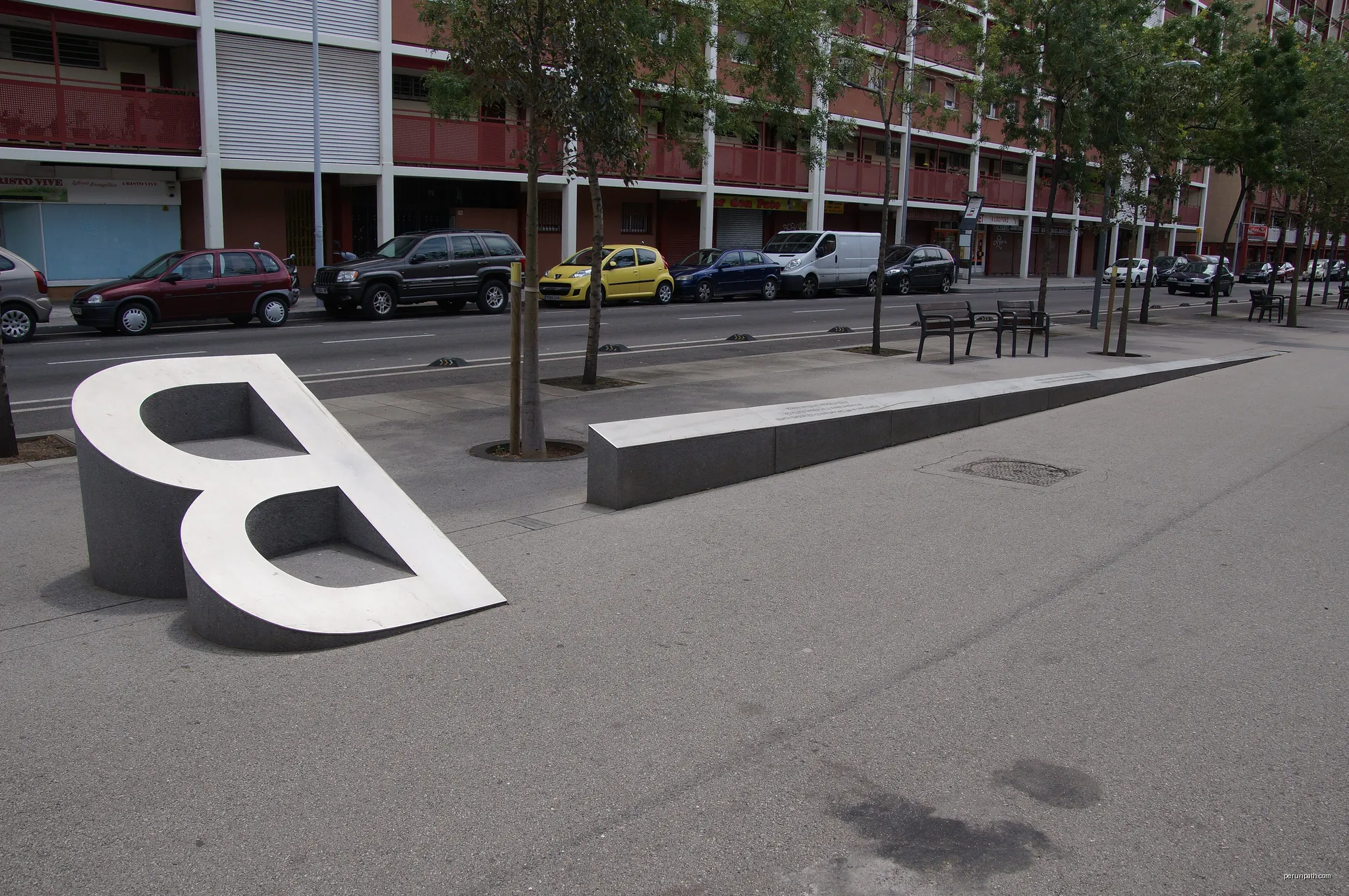 This is a photo of public art indexed in the cataloge Art Públic of Barcelona (Spain) under the code number | Autor: DagafeSQV | Licencja: CC BY-SA 3.0 es | Źródło: Wikimedia Commons