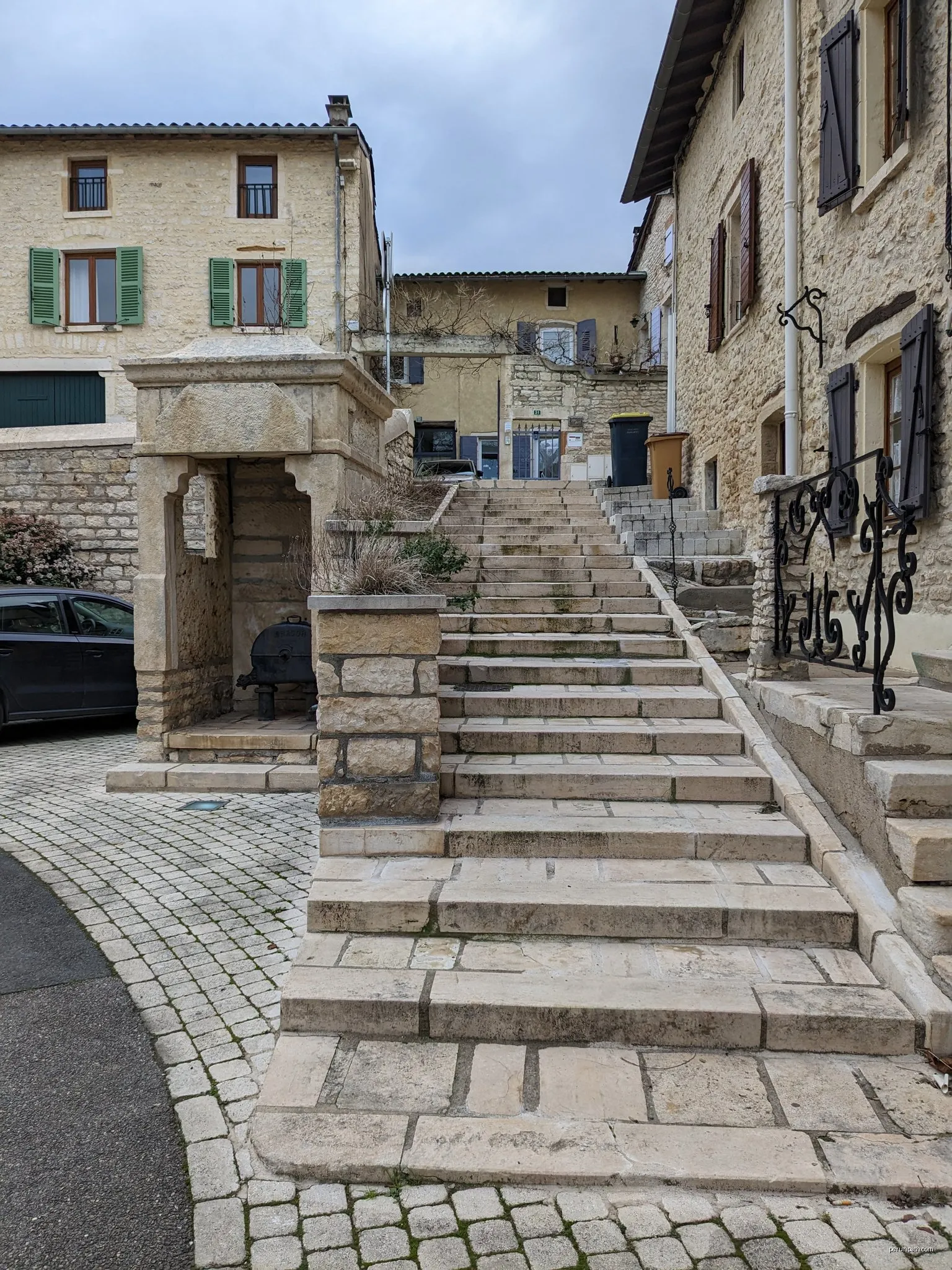 En direction du Golf et des cultures maraichères