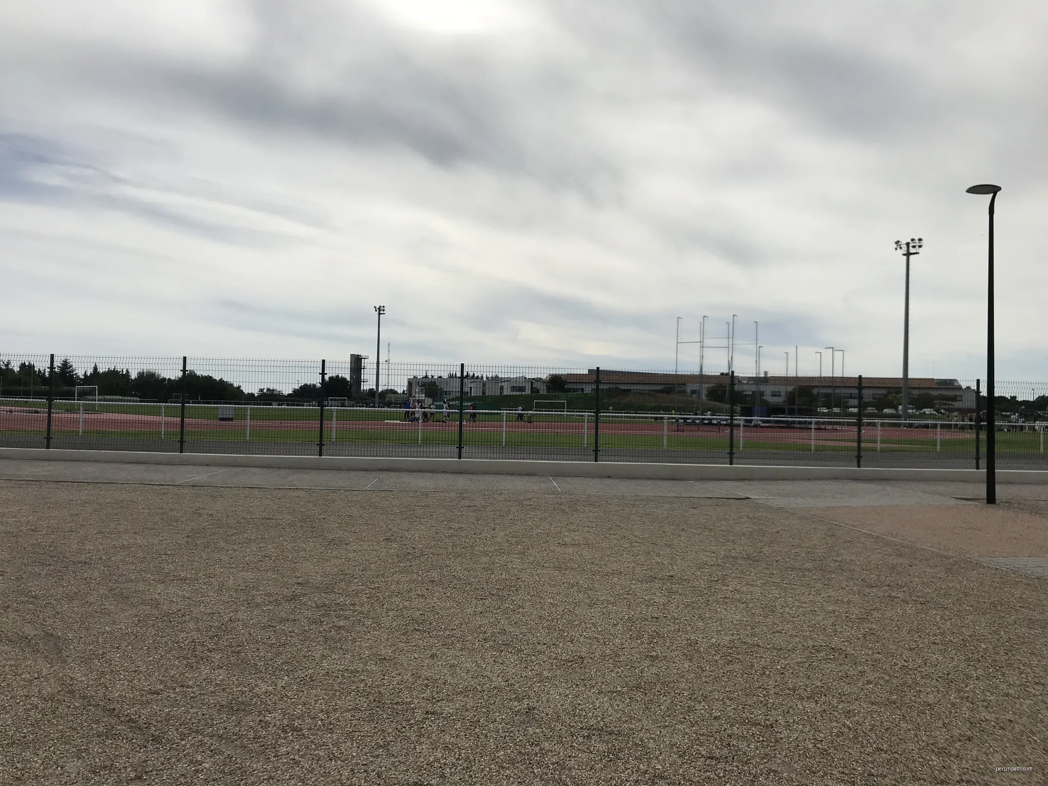 Lunel - Complexe sportif | Autor: Yzergues | Licencja: CC BY-SA 4.0 | Źródło: Wikimedia Commons