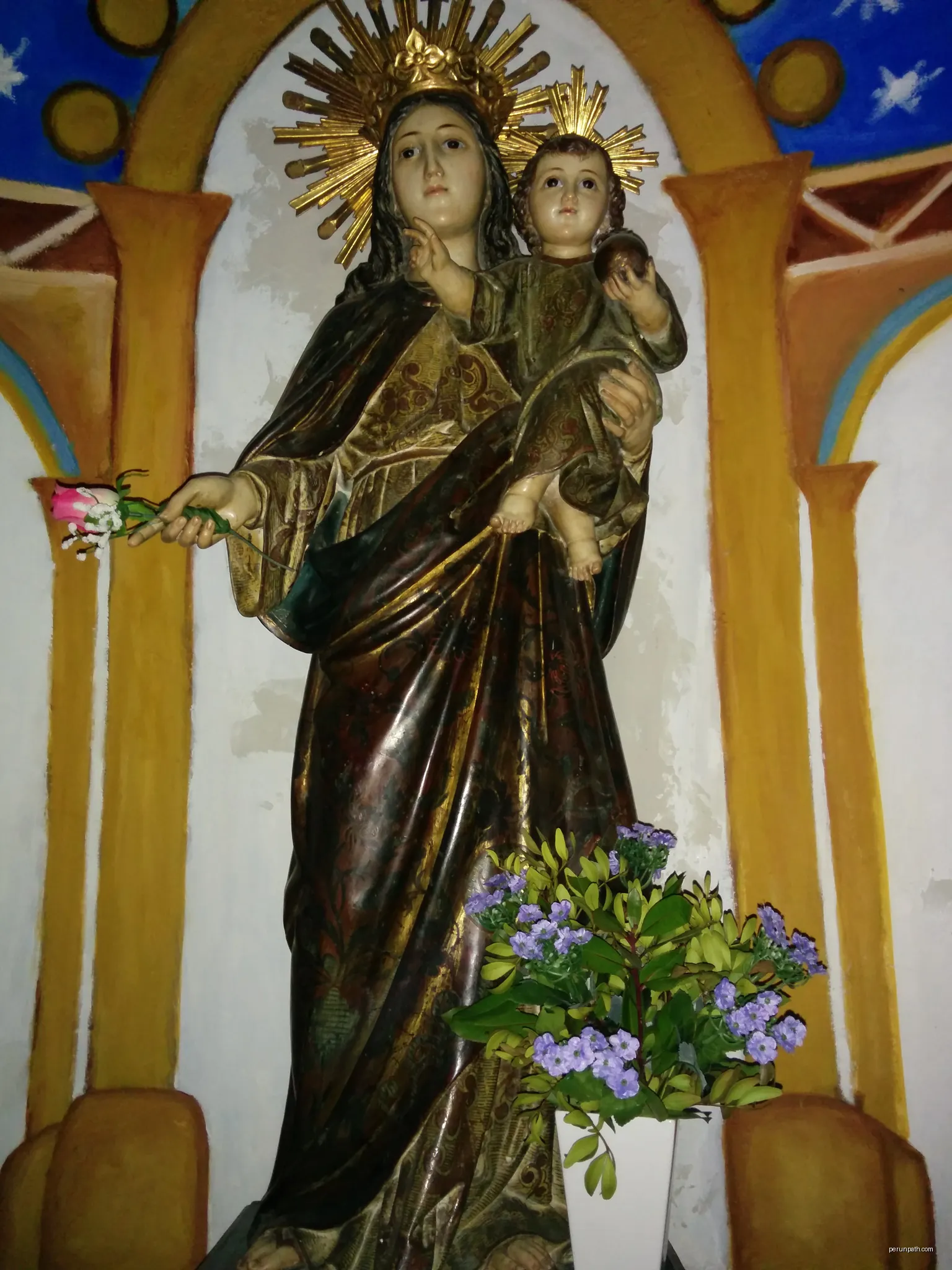 Església de Santa Maria d'Elena (Sant Aniol de Finestres) | Autor: Josep Maria Viñolas Esteva | Licencja: CC BY-SA 4.0 | Źródło: Wikimedia Commons