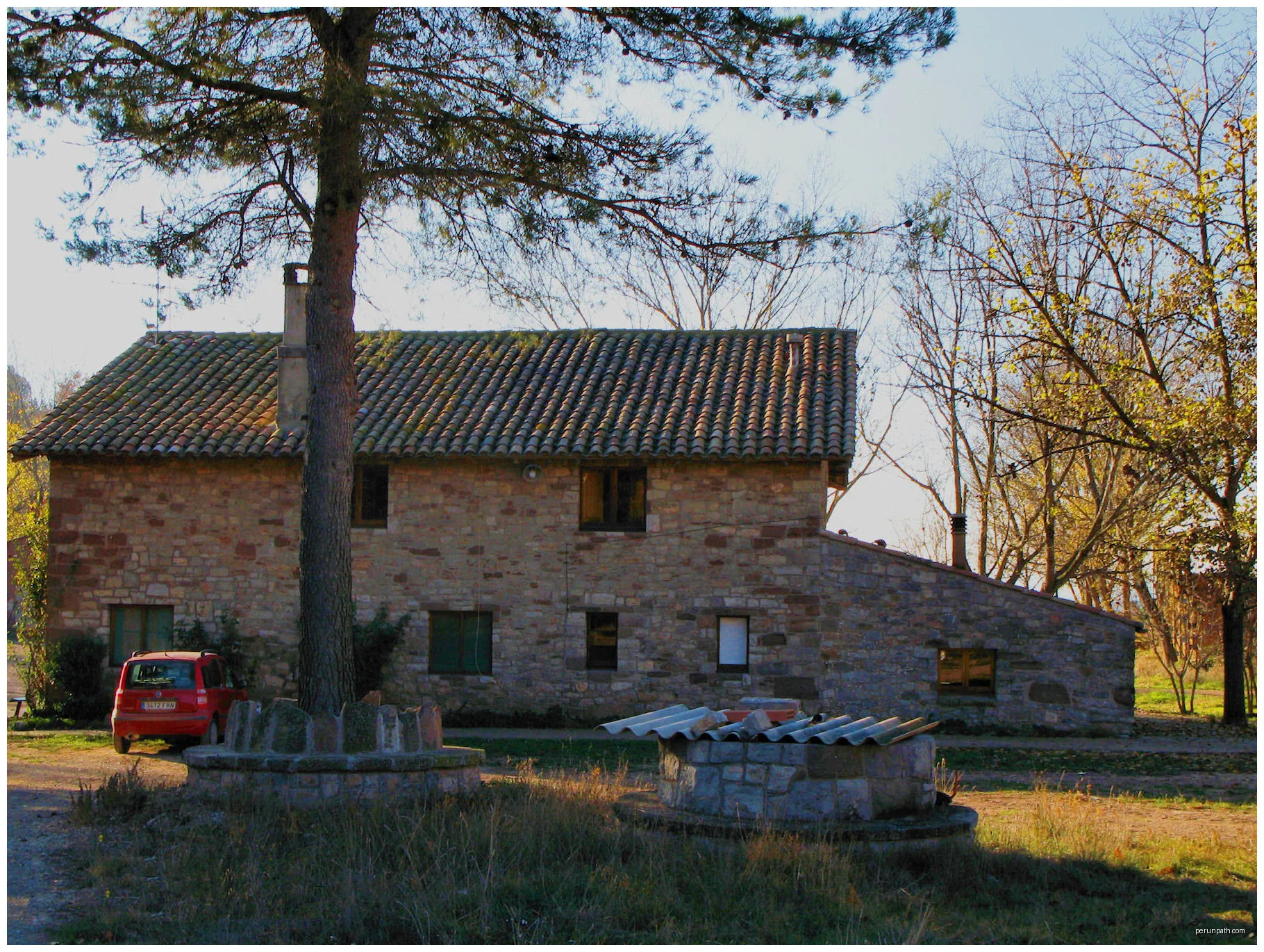 Masia del terme de Moià | Autor: Elmoianes | Licencja: CC BY-SA 4.0 | Źródło: Wikimedia Commons