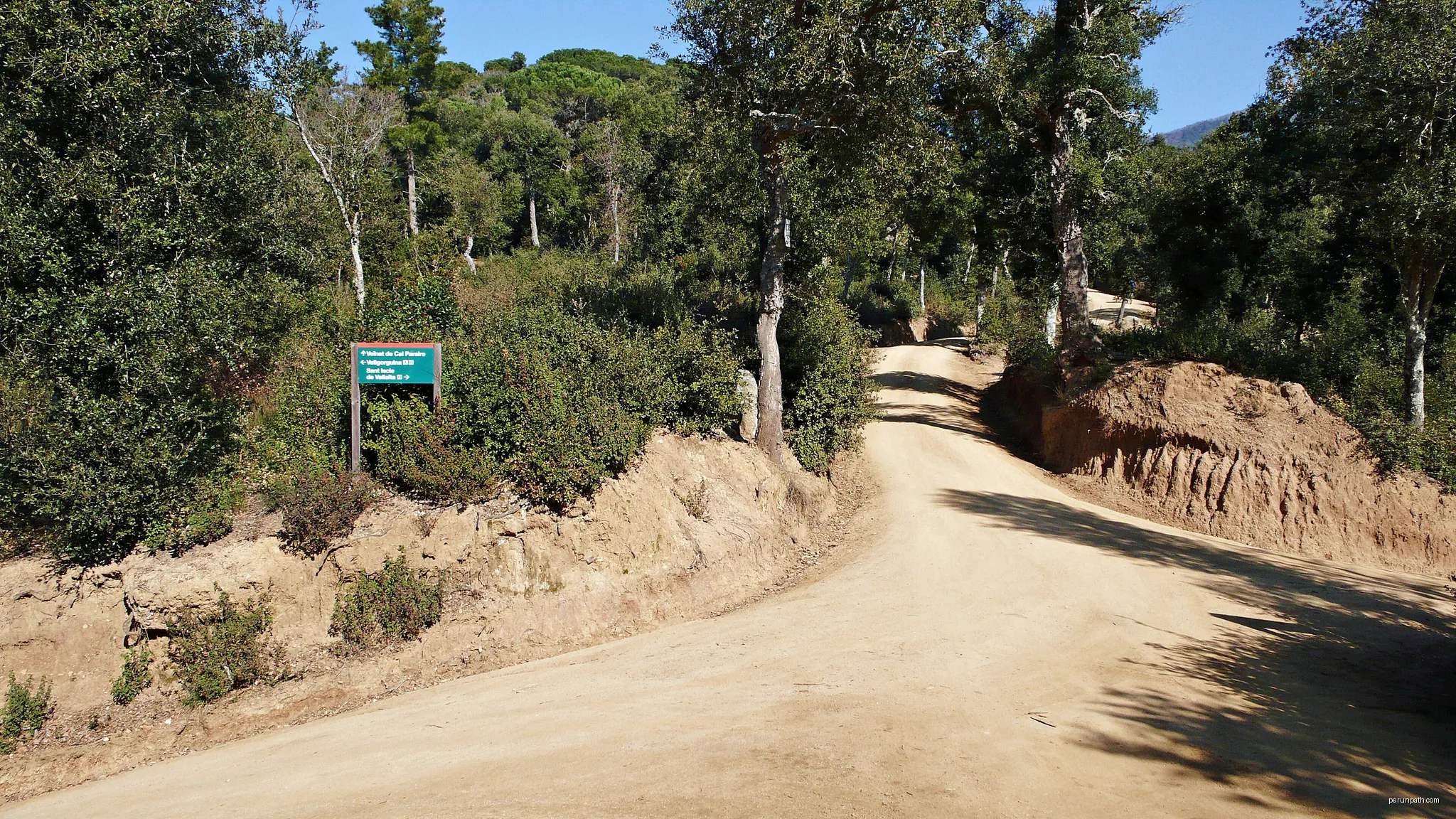 collsacreu-maresme-cataluña | Autor: Alberto-g-rovi | Licencja: CC BY-SA 3.0 | Źródło: Wikimedia Commons
