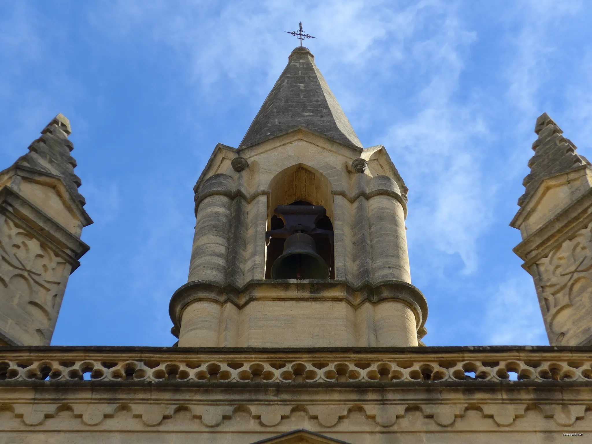 From Uzès to La vallée du Rhône