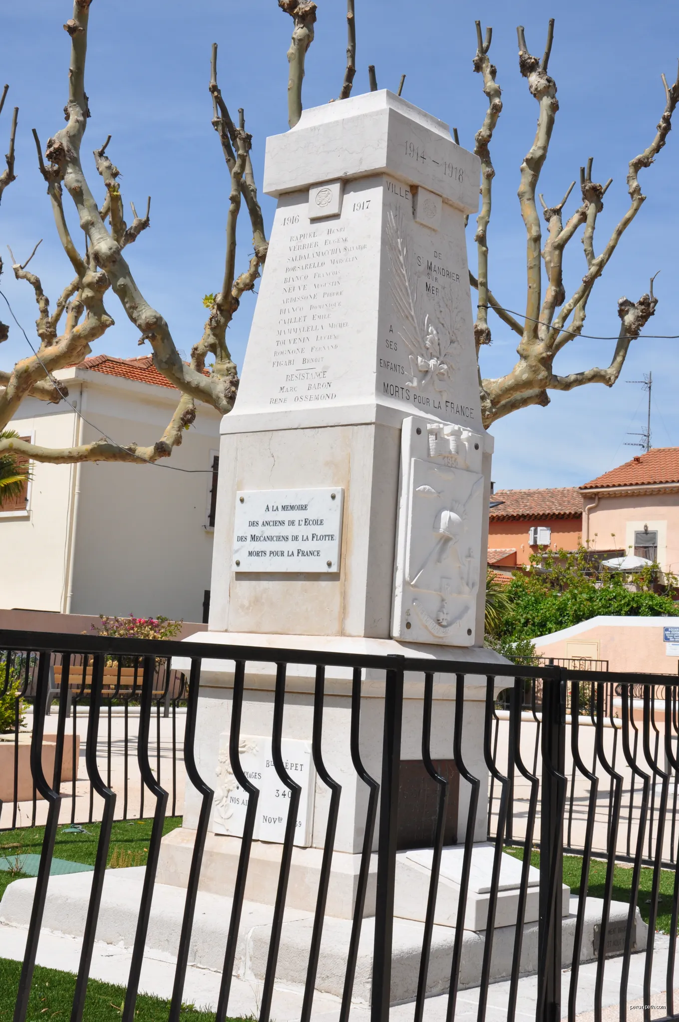Morts pour la France, Saint-Mandrier-sur-Mer | Autor: M.Strīķis | Licencja: CC BY-SA 3.0 | Źródło: Wikimedia Commons