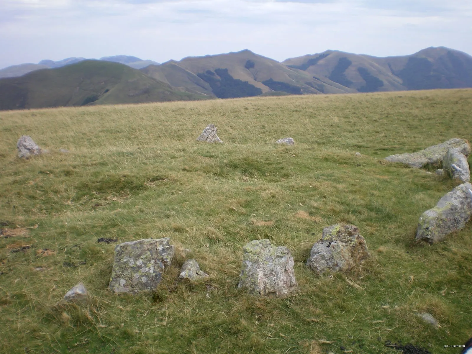 Boucle de l'Occabé et ses cromlechs
