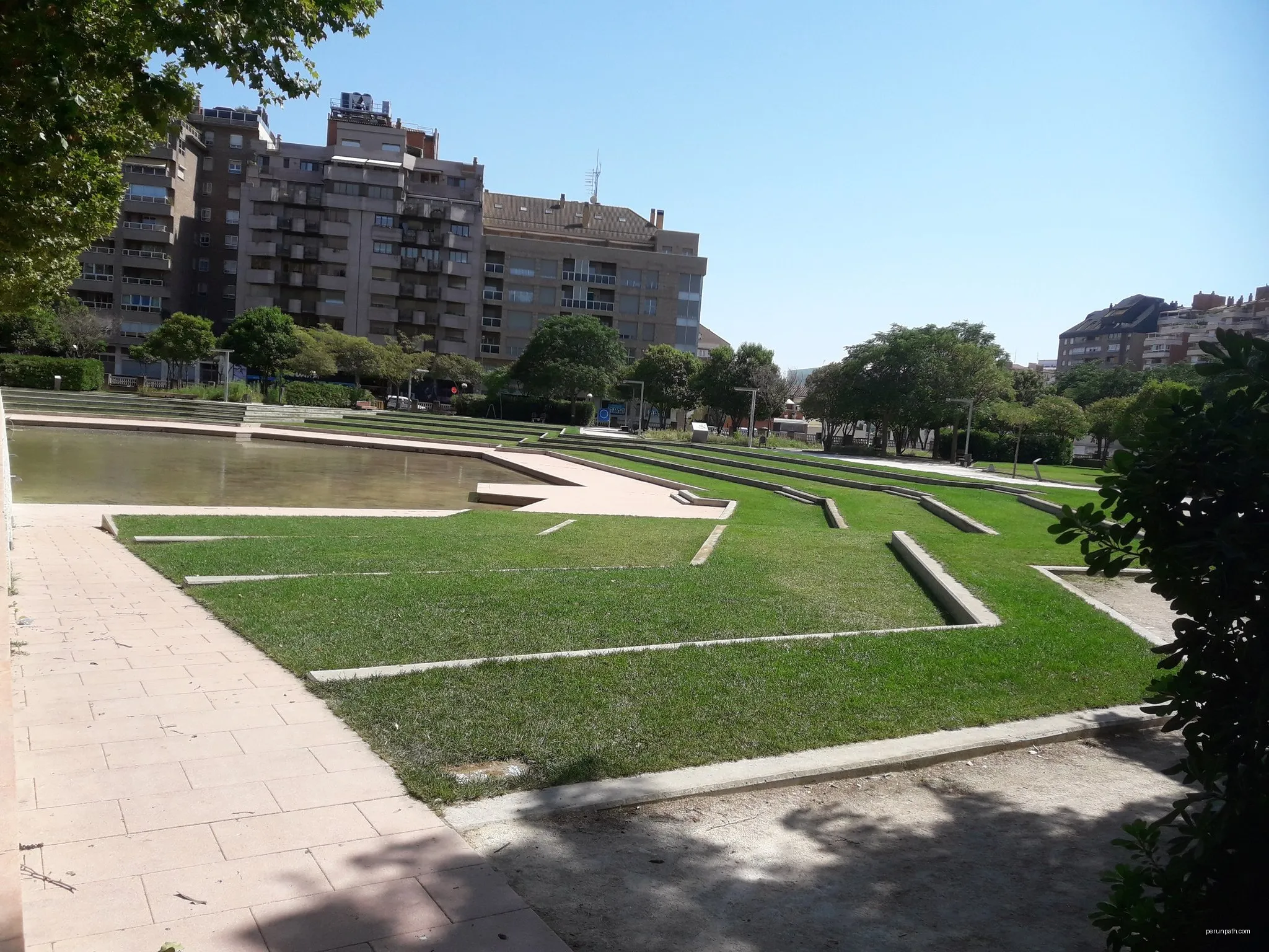 Recorrido por el humedal de Valdabra