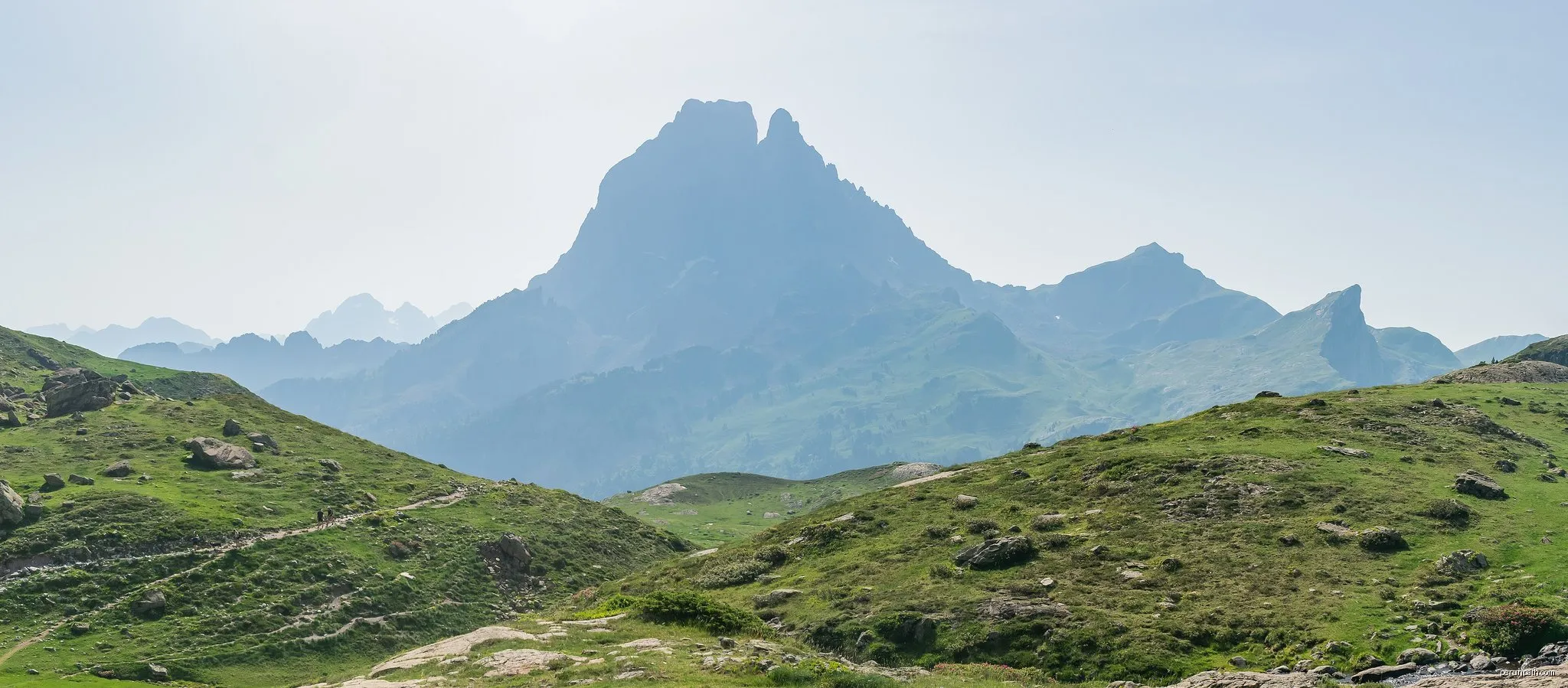 Sentier du Tour des Lacs d'Ayous PNP
