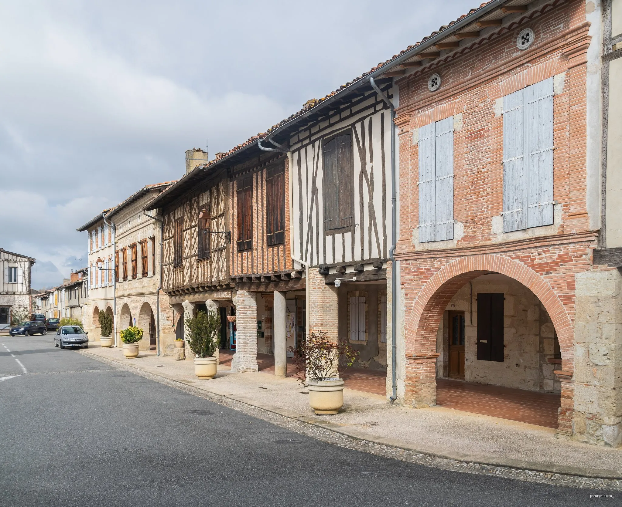 La croix blanche