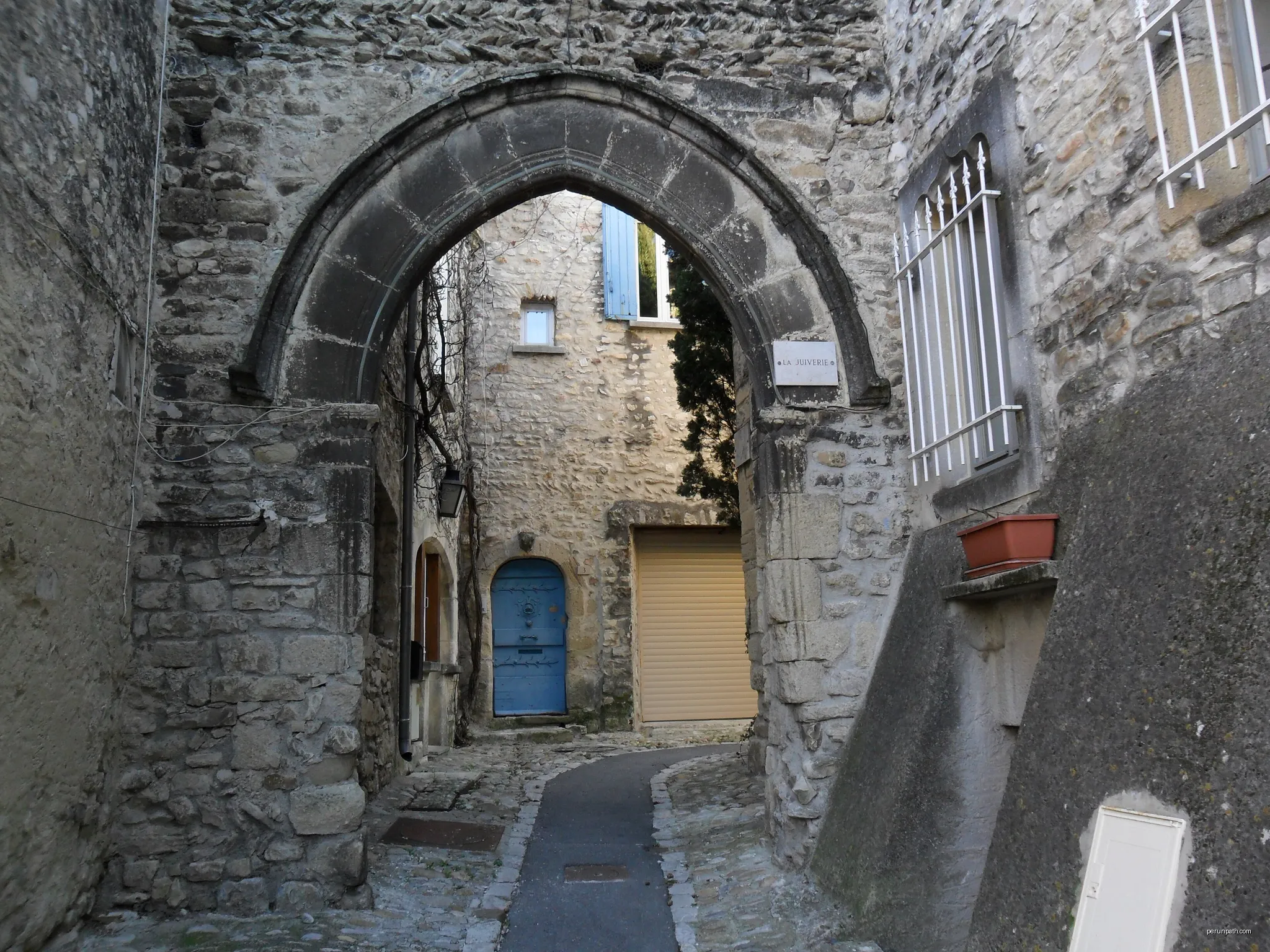 Tour du Pays Vaison Ventoux (variante liaison Séguret-Vaison)