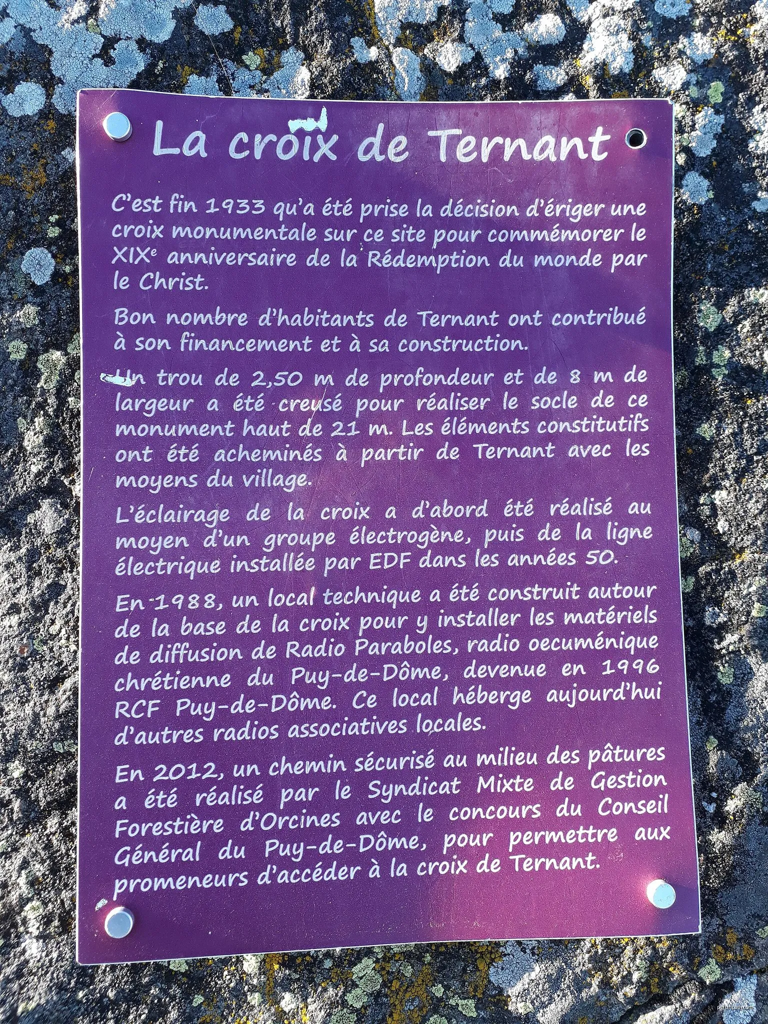 La Croix de Ternant