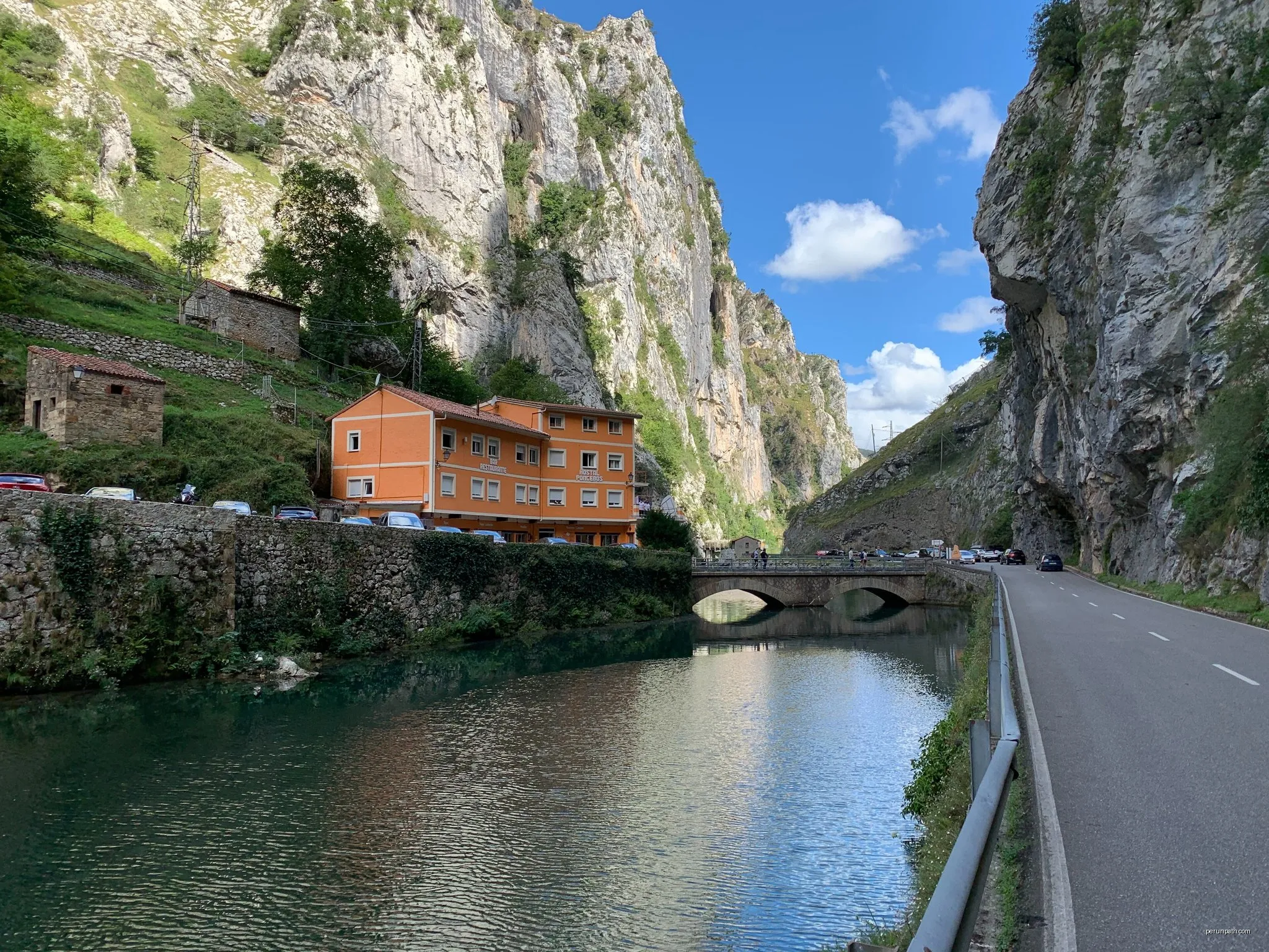 Poncebos - Bulnes - Sotres - Tielve