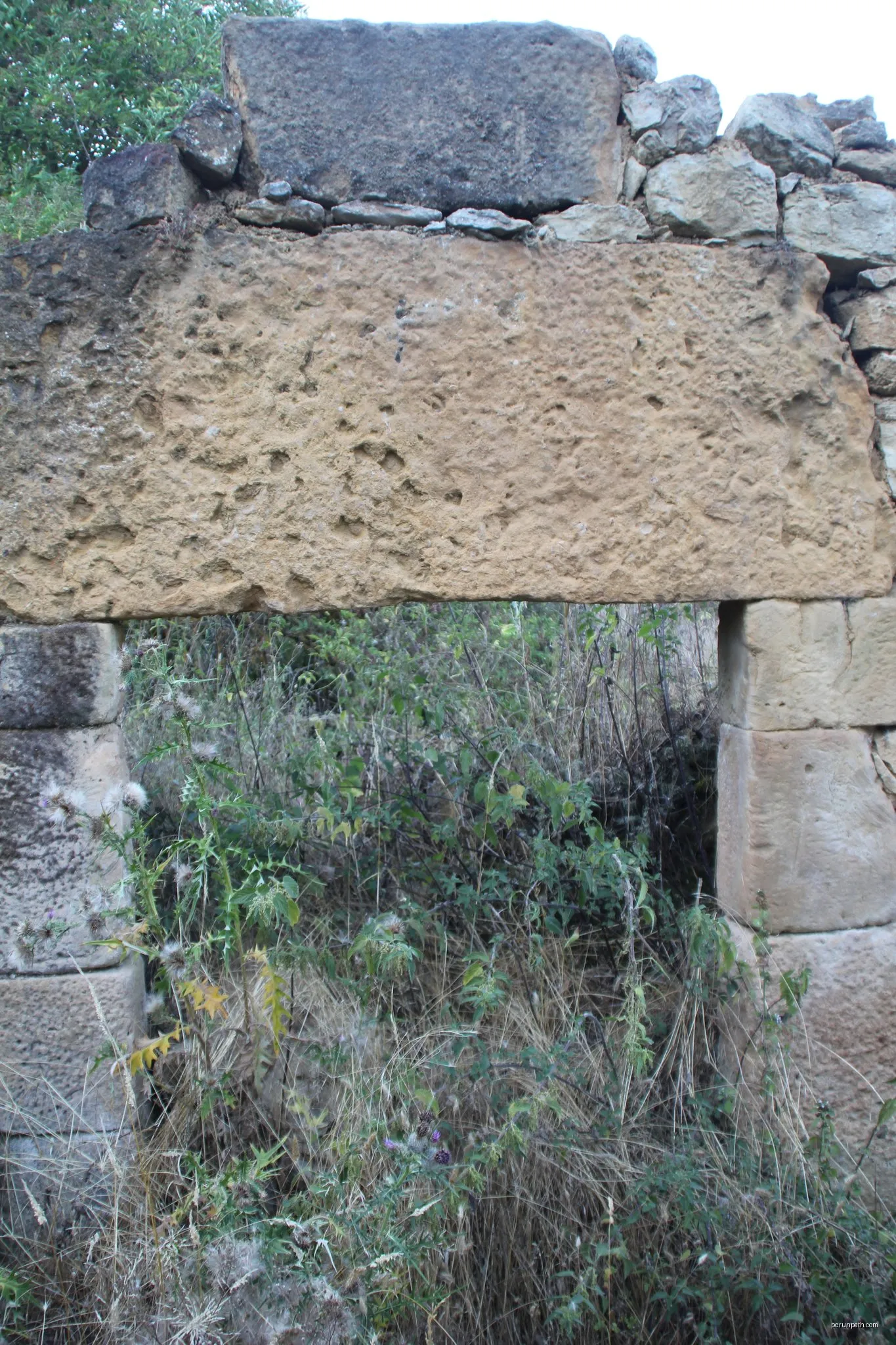 Ibarreko goialdean barrena