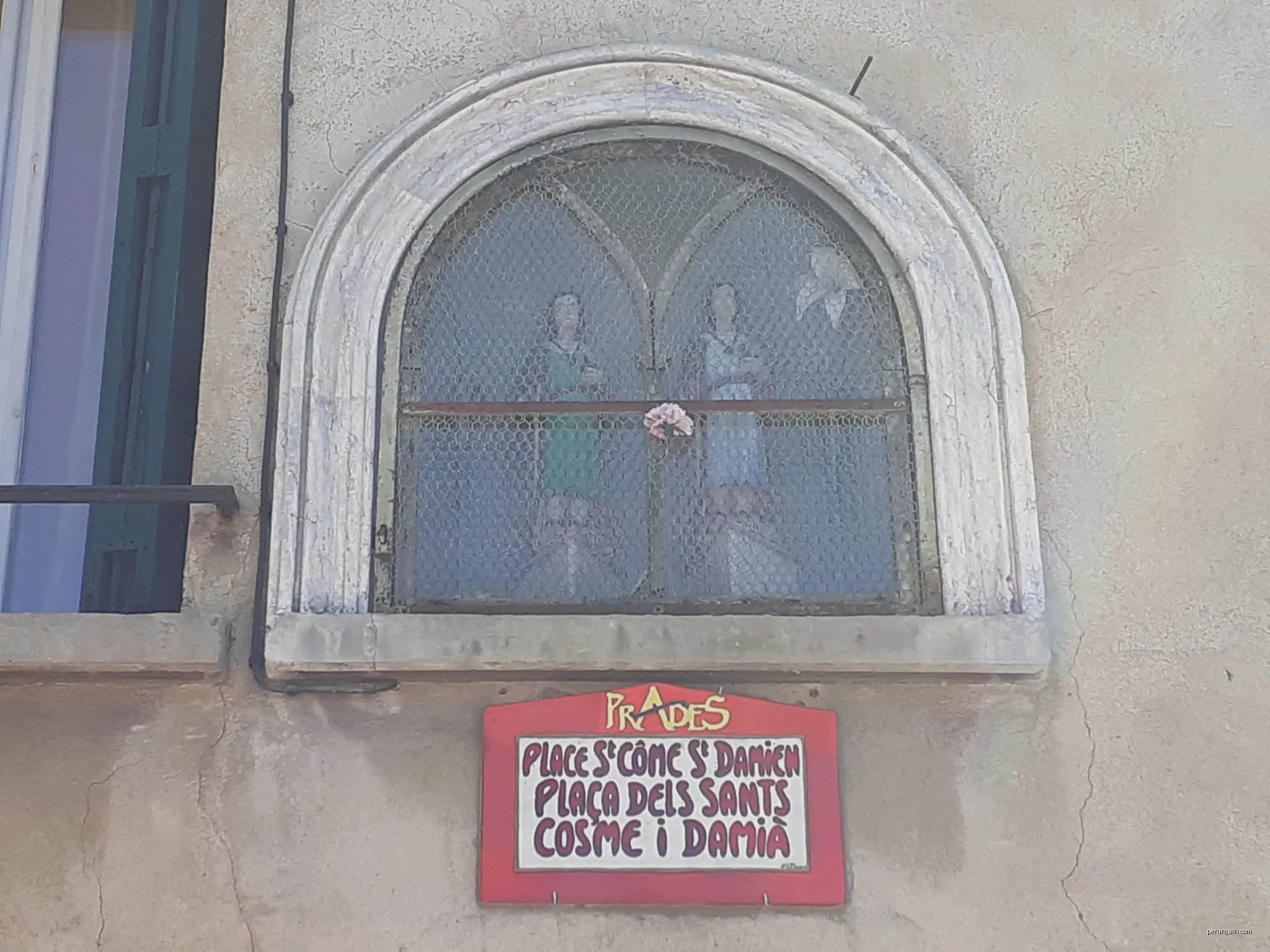 Prada - Capella de Sant Cosme i Sant Damià | Autor: Jordi Gili | Licencja: CC BY-SA 4.0 | Źródło: Wikimedia Commons