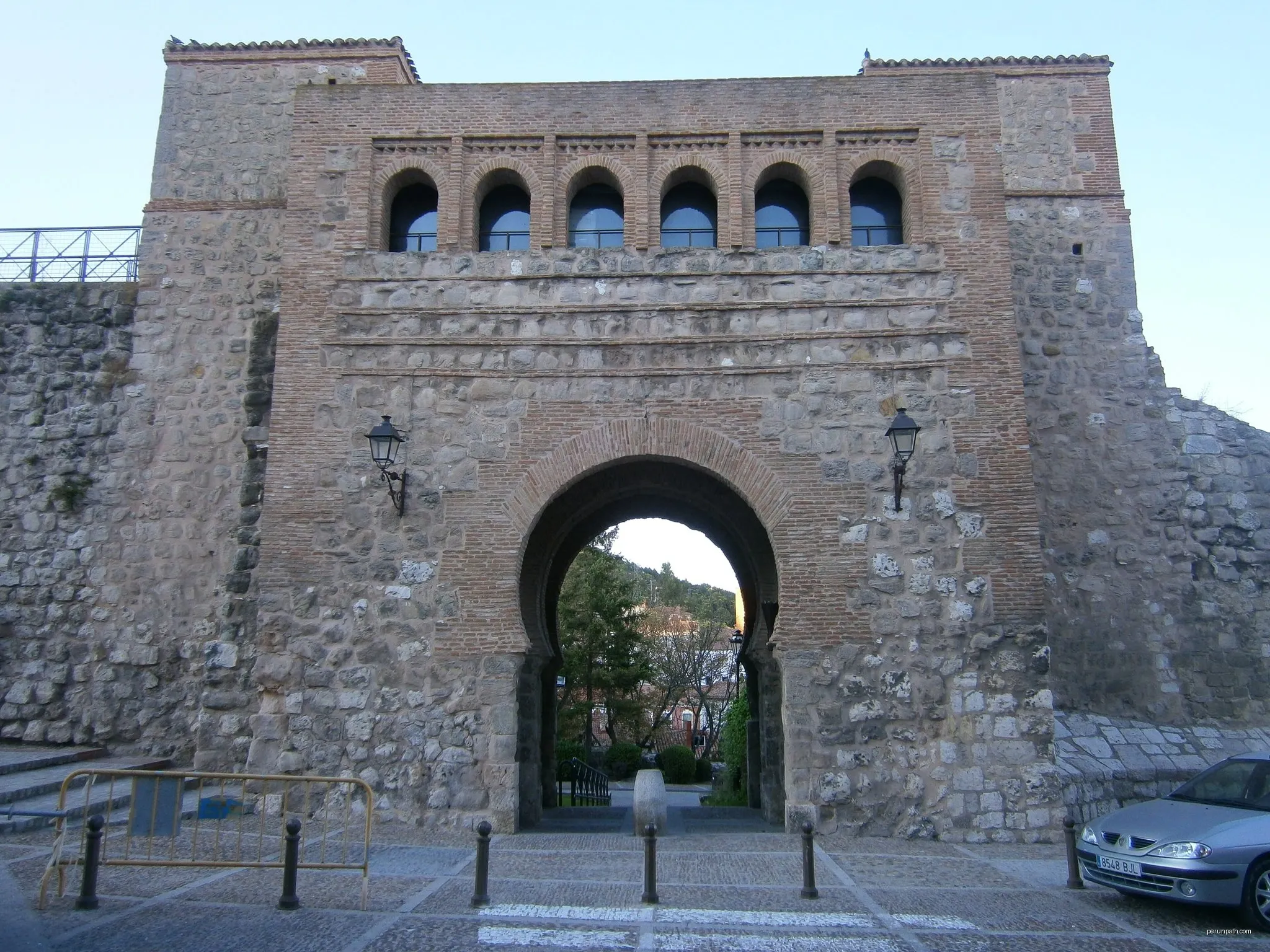 La ciudad de los barrios altos