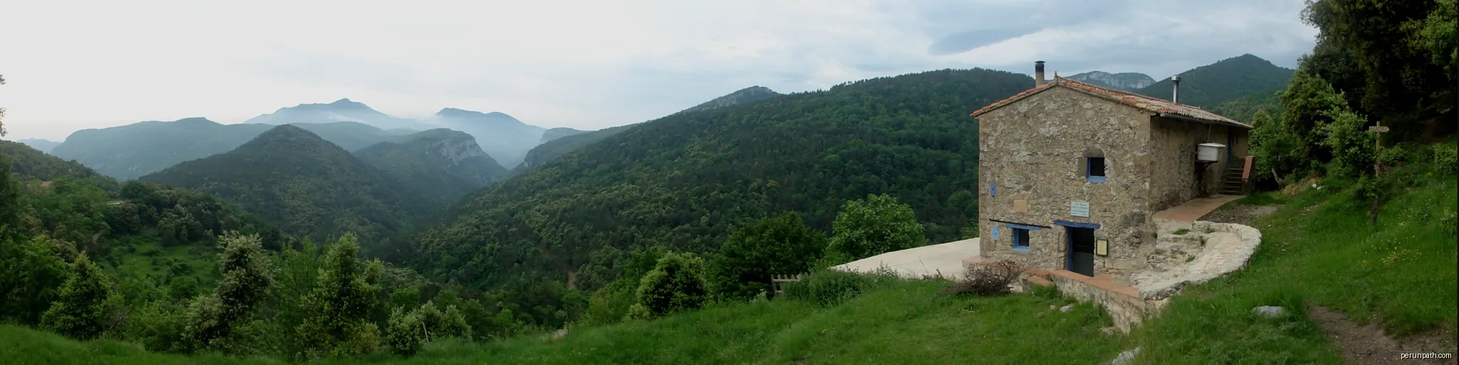 Ruta dels 4 refugis de Tramuntana. Etapa: Refugi Les Salines <=> Refugi Bassegoda <=> Albanyà