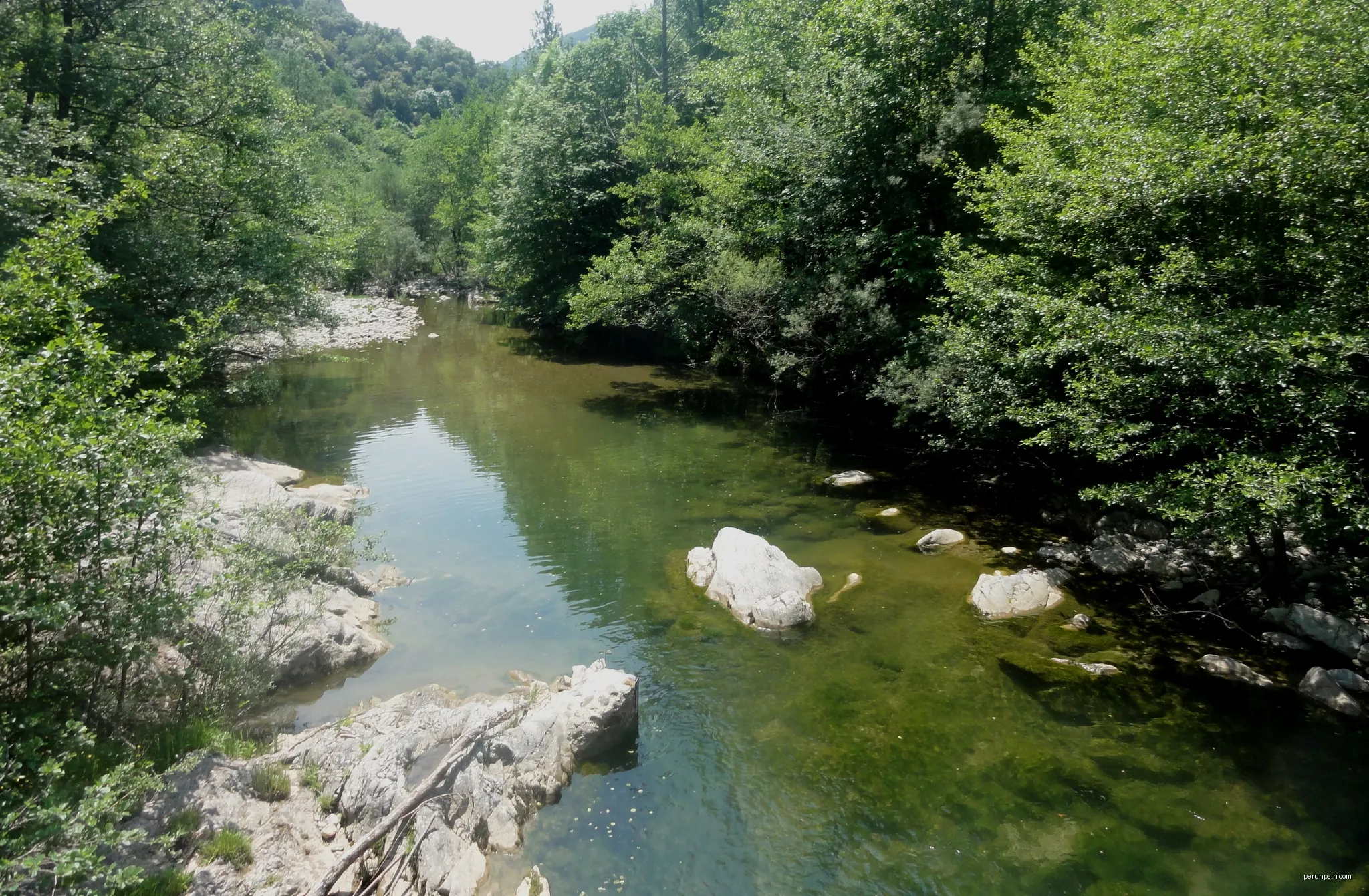 This is a a photo of a natural area in Catalonia, Spain, with id: | Autor: Isidro Jabato | Licencja: CC BY-SA 4.0 | Źródło: Wikimedia Commons
