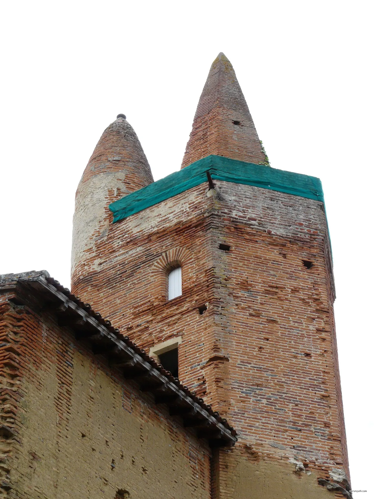 De la Cathédrale au chemin de la Coque et du Vila