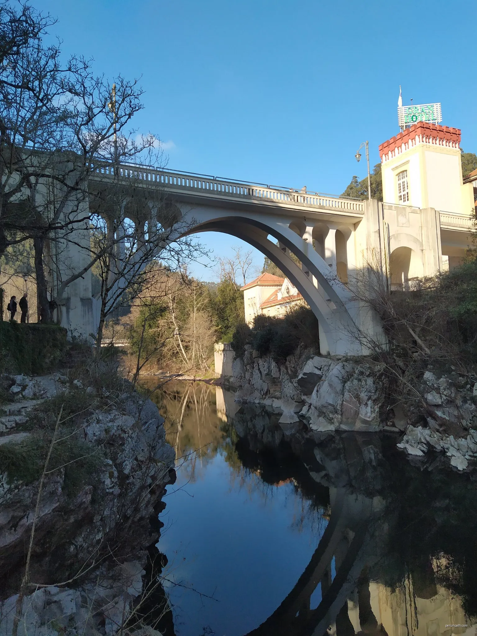 Ruta al Monte del Castillo desde Puente Viesgo