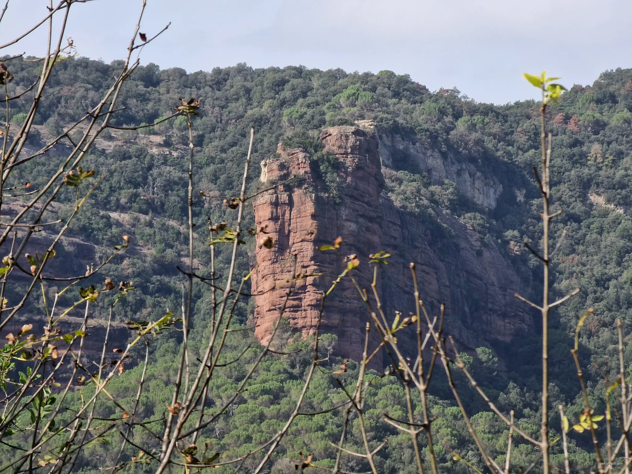 Roca Falconera | Autor: Quelet | Licencja: CC BY-SA 3.0 | Źródło: Wikimedia Commons
