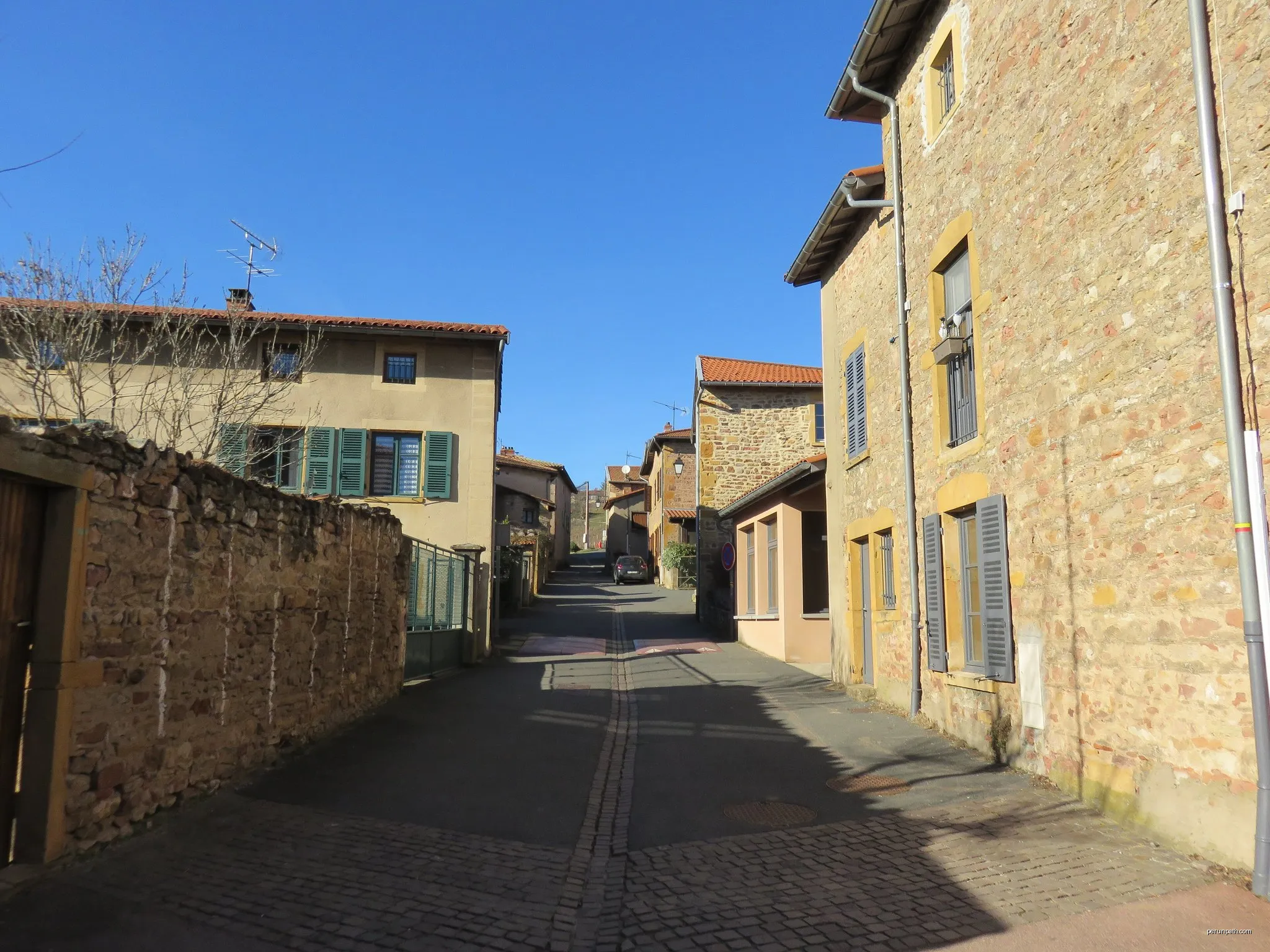Beaujolais au Bugey, de Sainte-Paule à Trévoux